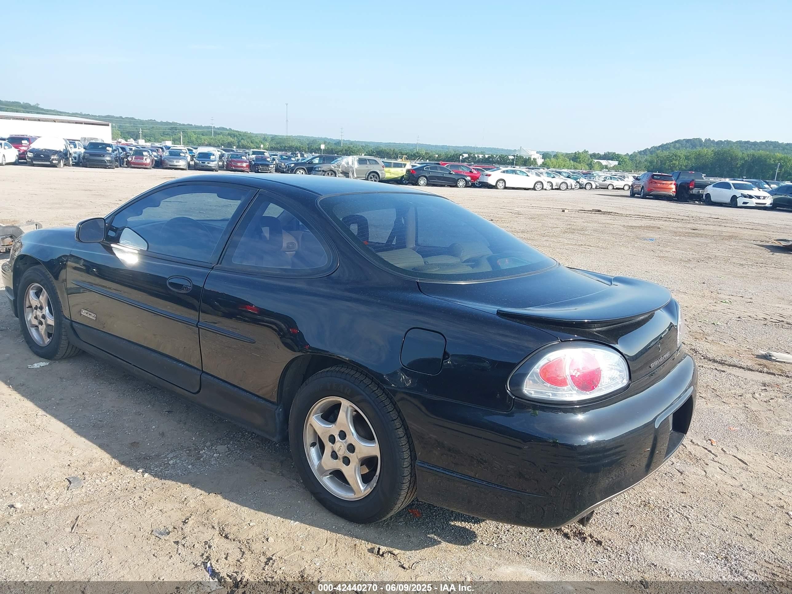 1998 Pontiac Grand Prix Gt Черный vin: 1G2WP1218WF269844