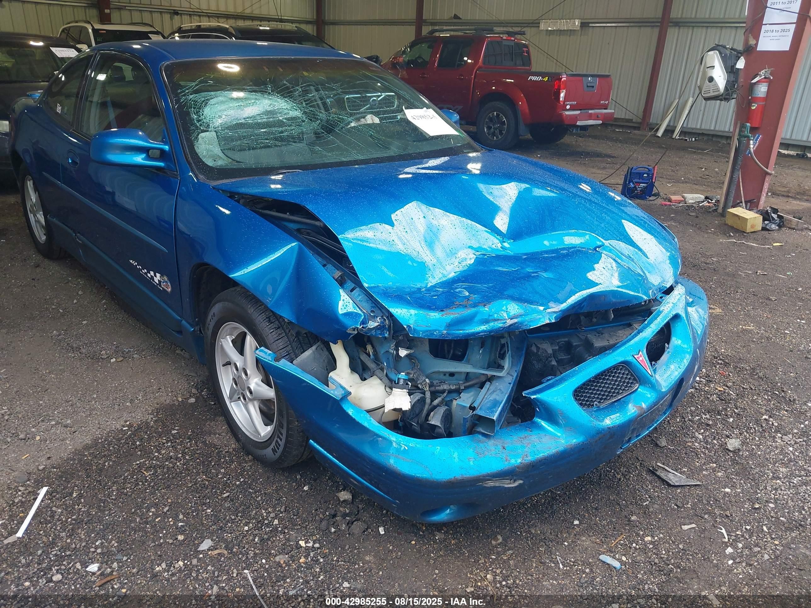 1998 Pontiac Grand Prix Gt Blue vin: 1G2WP1218WF309100