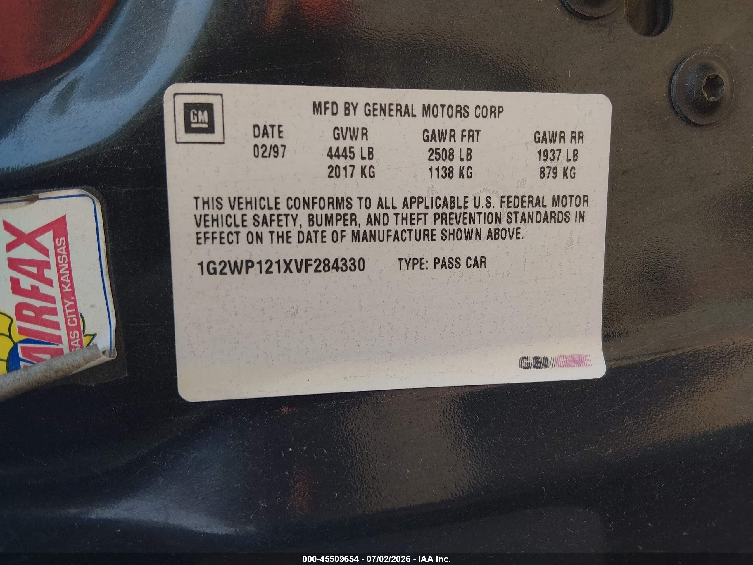 1997 Pontiac Grand Prix Gt Black vin: 1G2WP121XVF284330