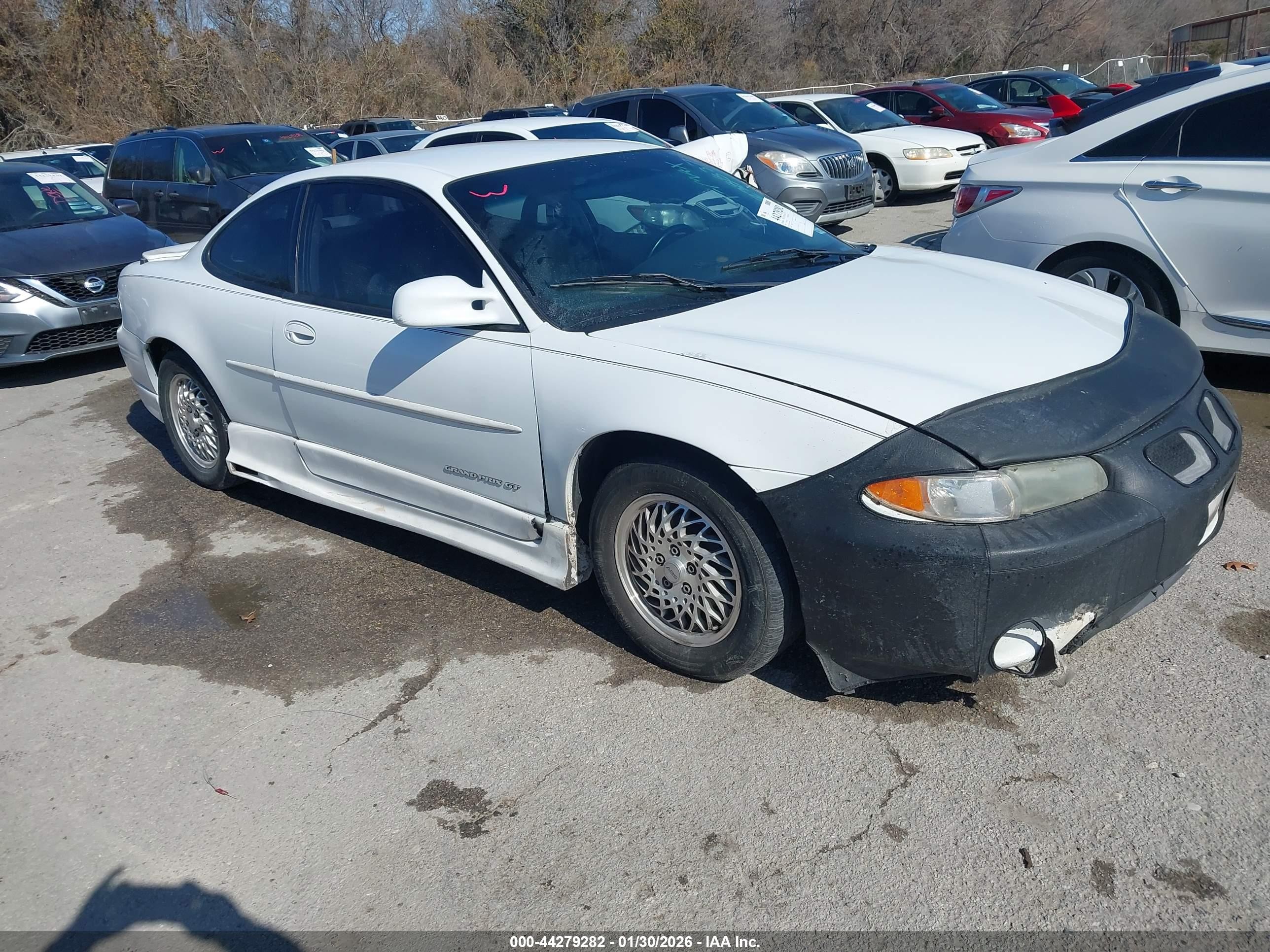 1997 Pontiac Grand Prix Gt Белый vin: 1G2WP12K0VF238837