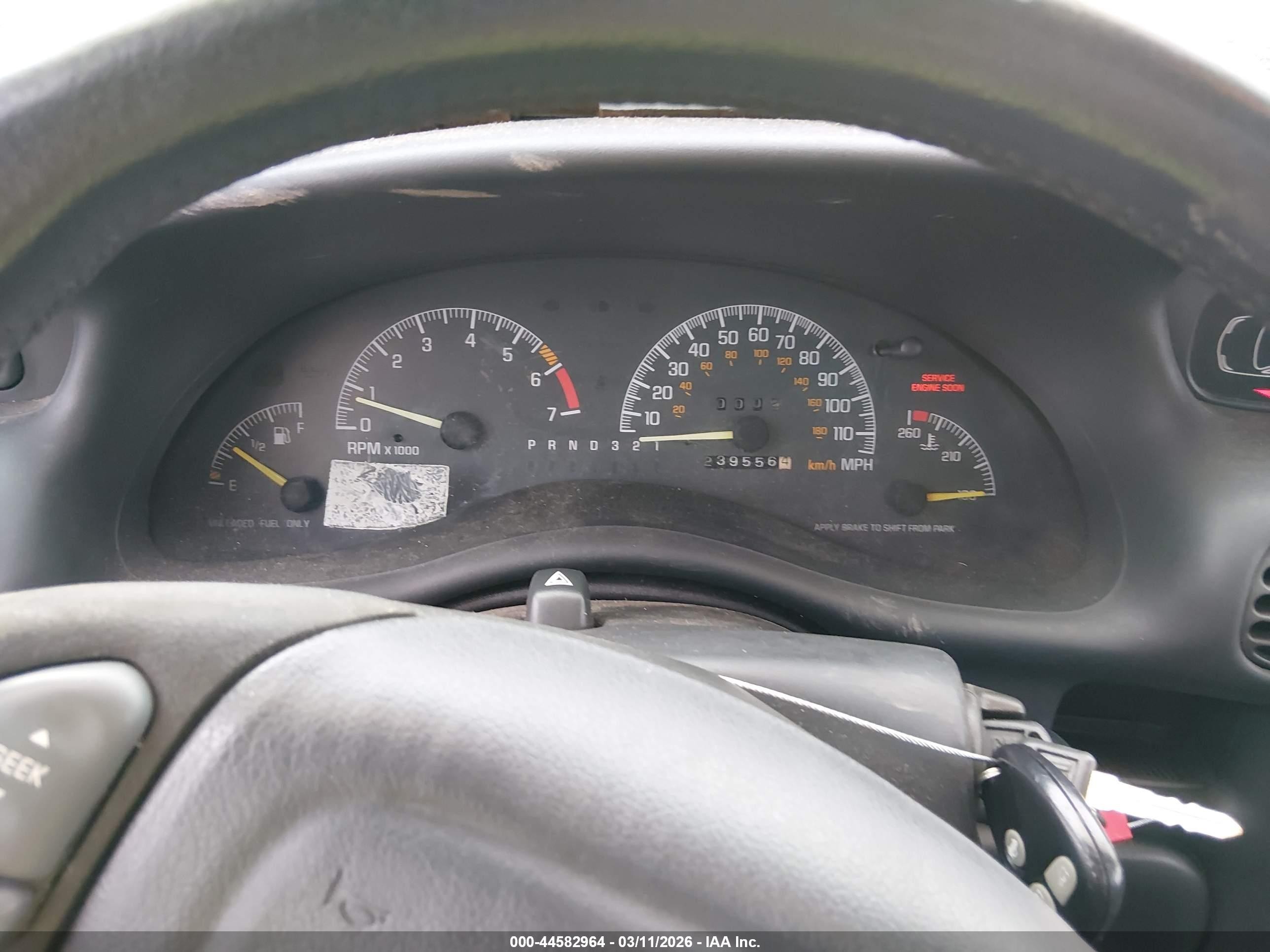 1997 Pontiac Grand Prix Gt Blue vin: 1G2WP12K0VF278139