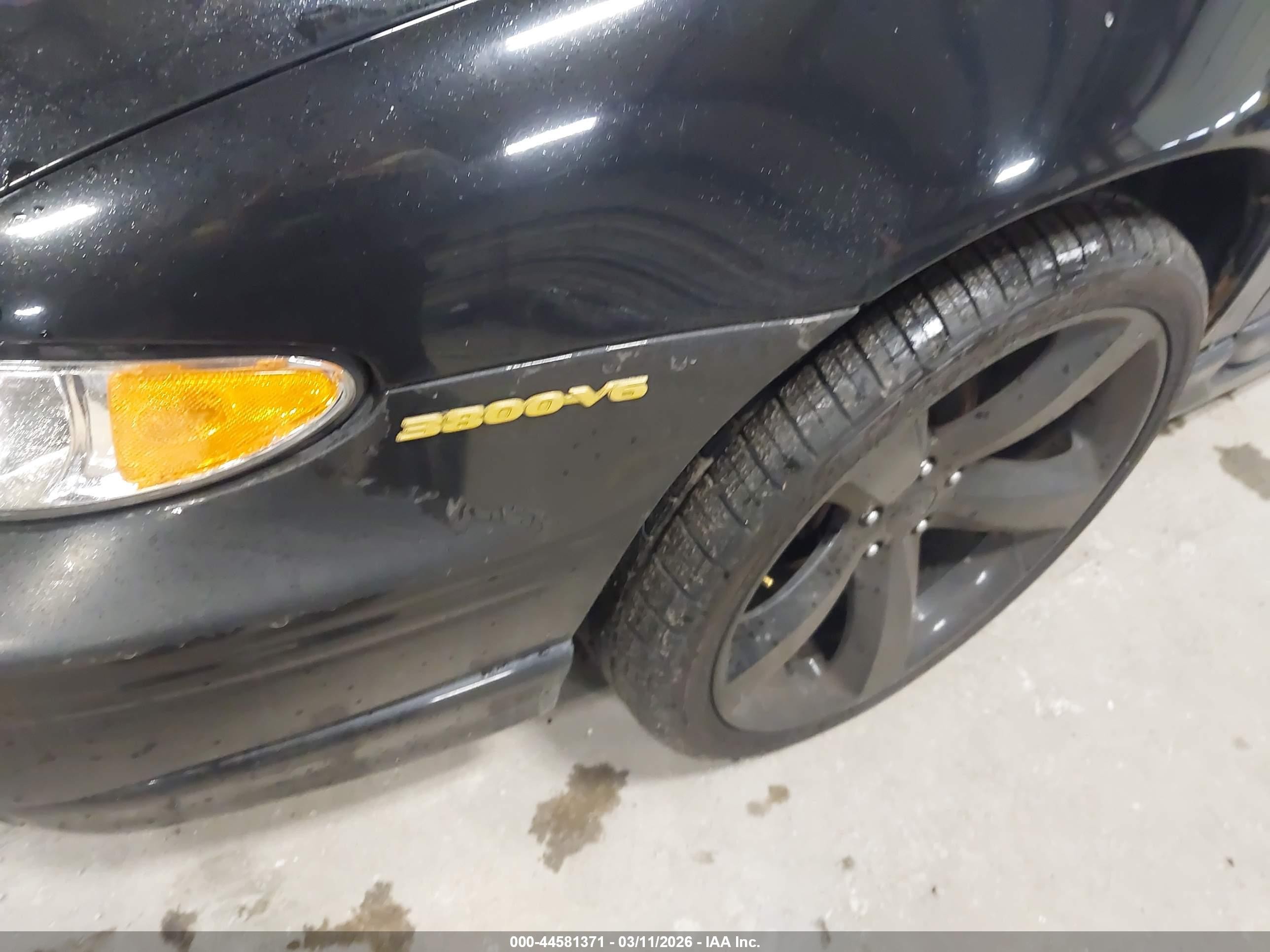 1997 Pontiac Grand Prix Gt Black vin: 1G2WP12K0VF301371