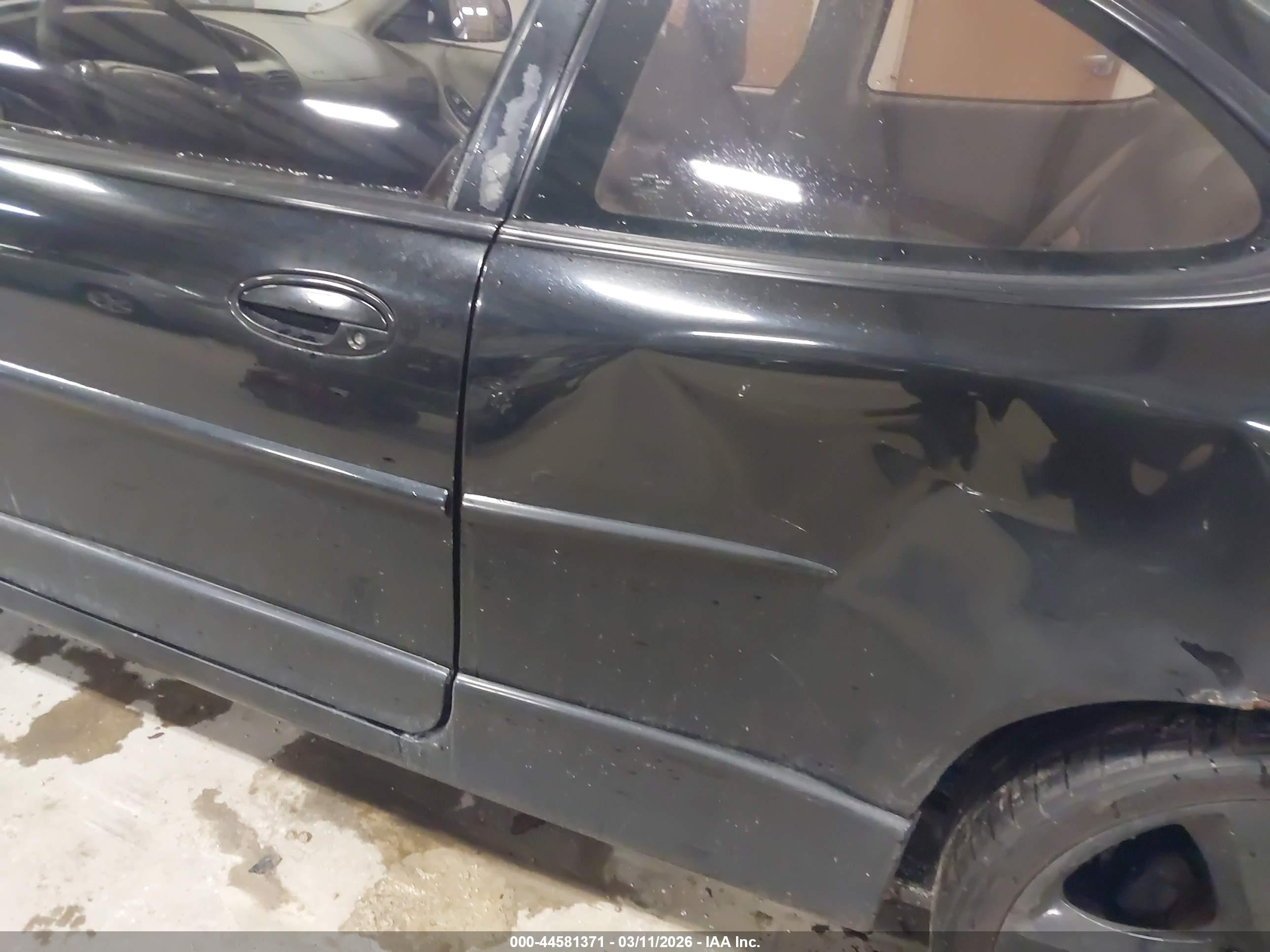1997 Pontiac Grand Prix Gt Black vin: 1G2WP12K0VF301371
