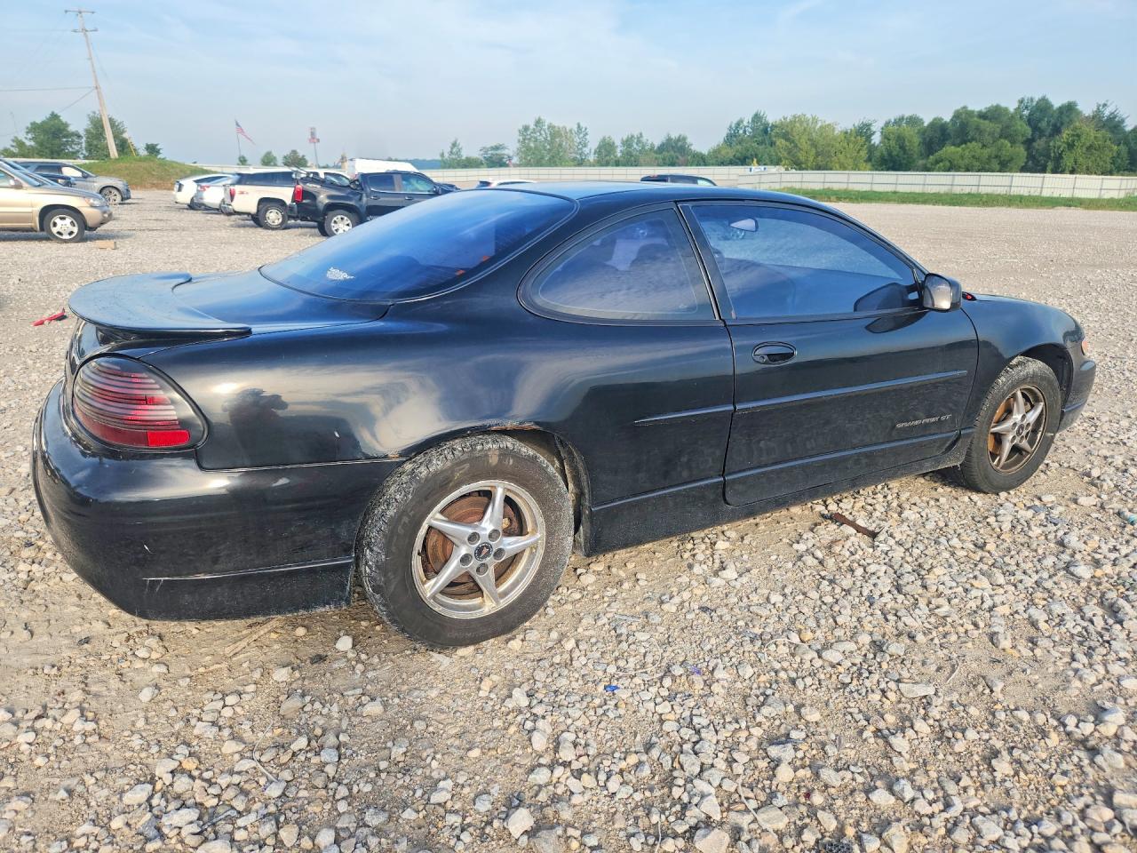 2000 Pontiac Grand Prix Gt Black vin: 1G2WP12K1YF328132