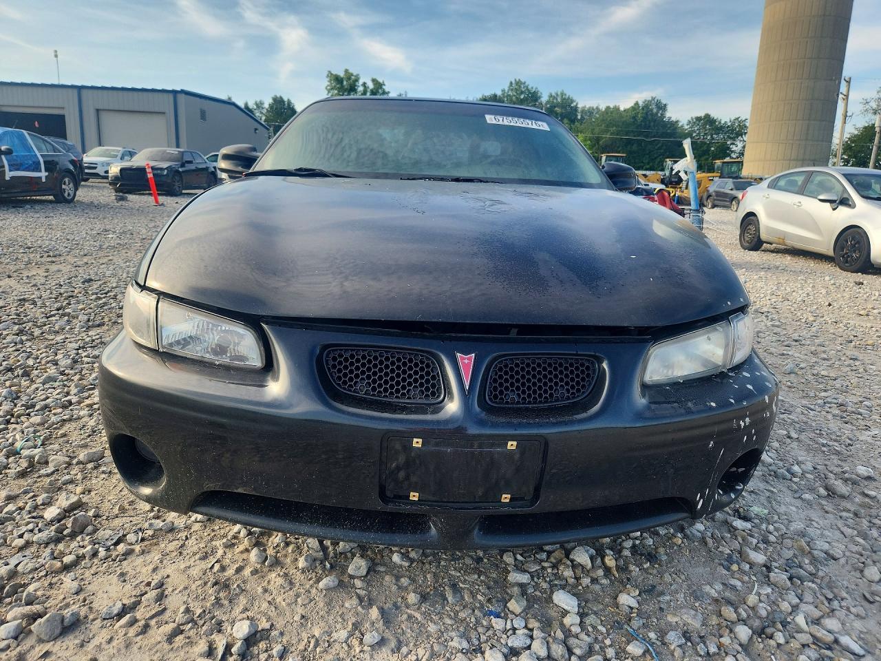 2000 Pontiac Grand Prix Gt Black vin: 1G2WP12K1YF328132