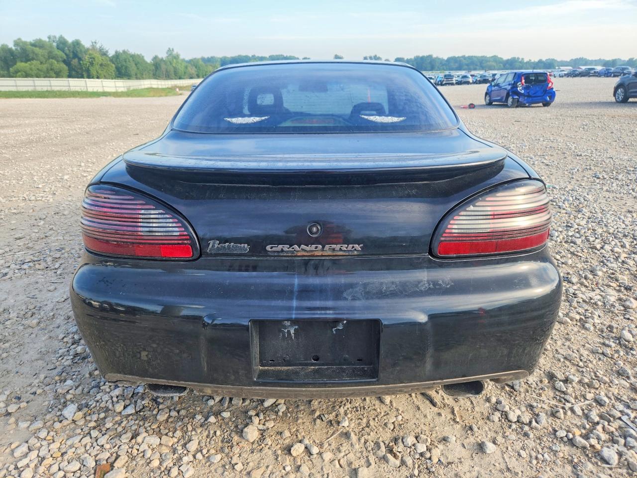2000 Pontiac Grand Prix Gt Black vin: 1G2WP12K1YF328132