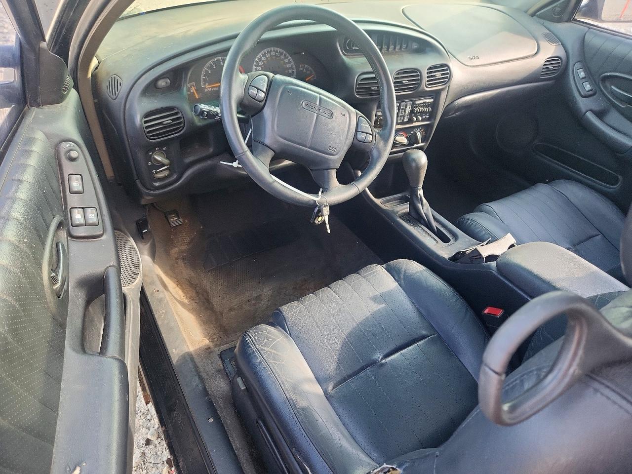 2000 Pontiac Grand Prix Gt Black vin: 1G2WP12K1YF328132