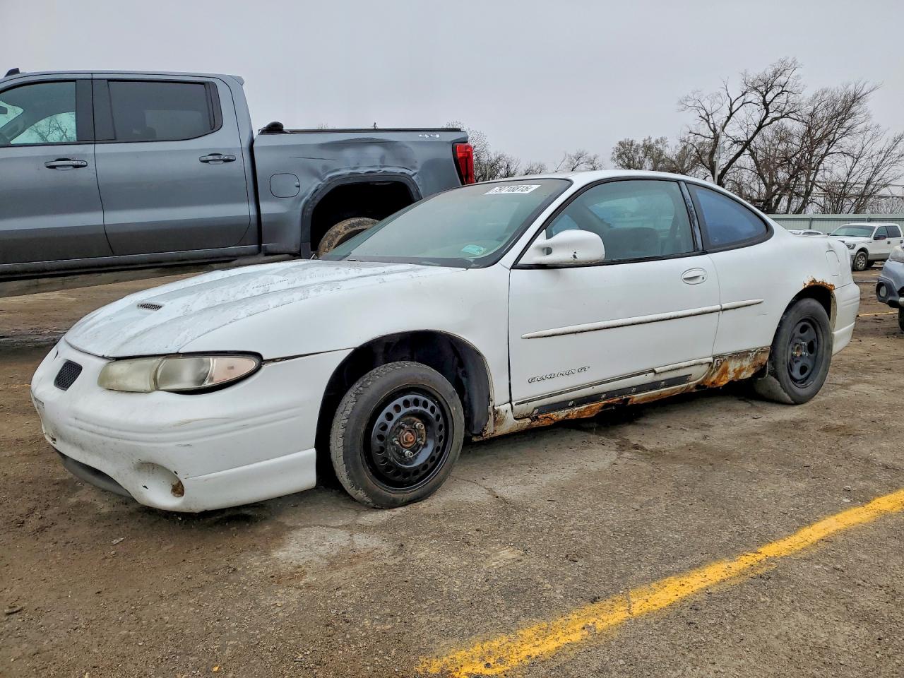 1997 Pontiac Grand Prix Gt White vin: 1G2WP12K5VF344815