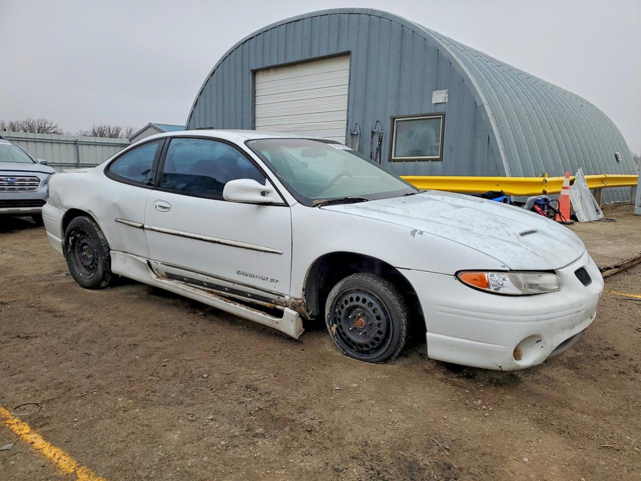 1997 Pontiac Grand Prix Gt White vin: 1G2WP12K5VF344815