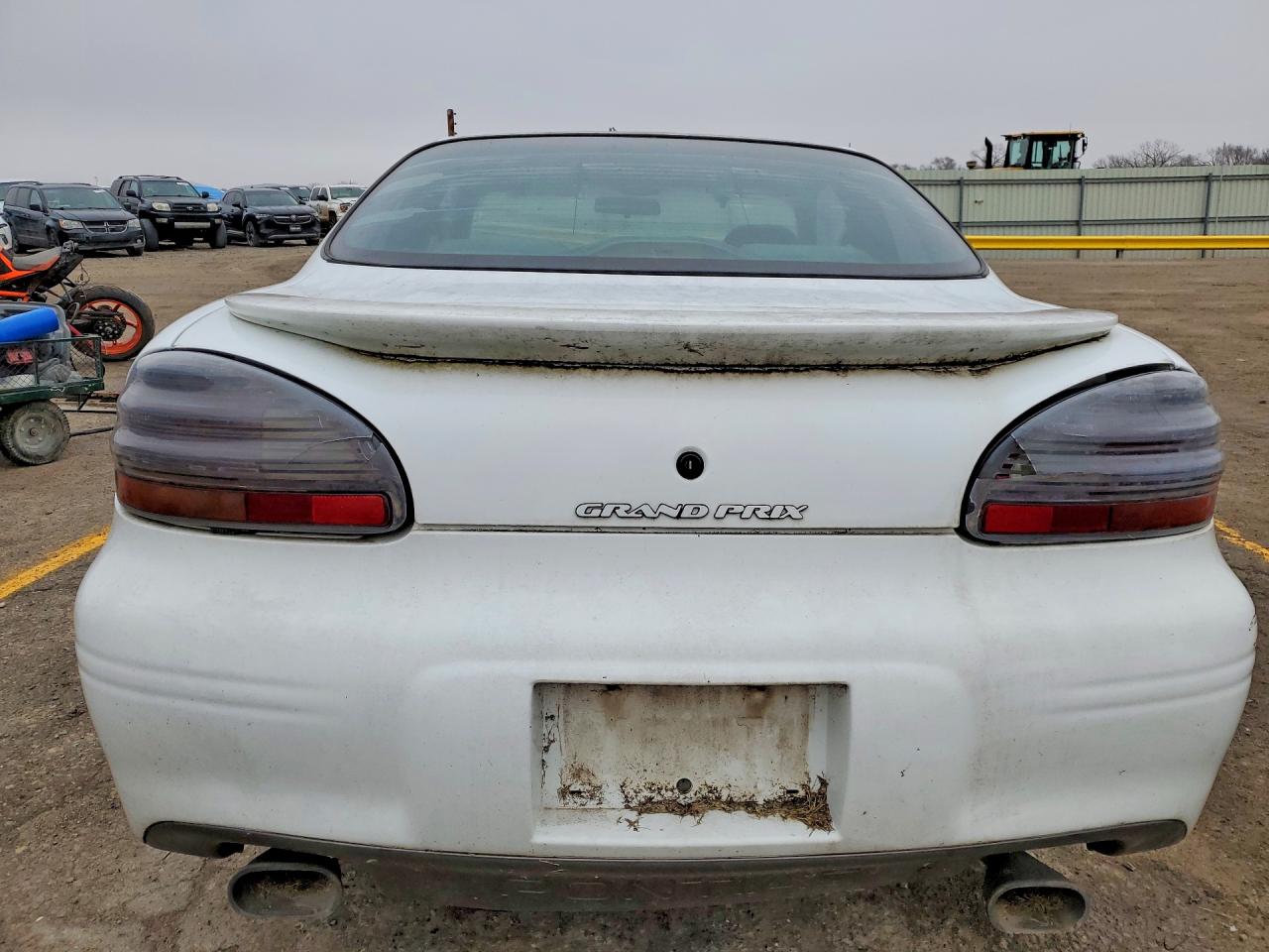 1997 Pontiac Grand Prix Gt White vin: 1G2WP12K5VF344815
