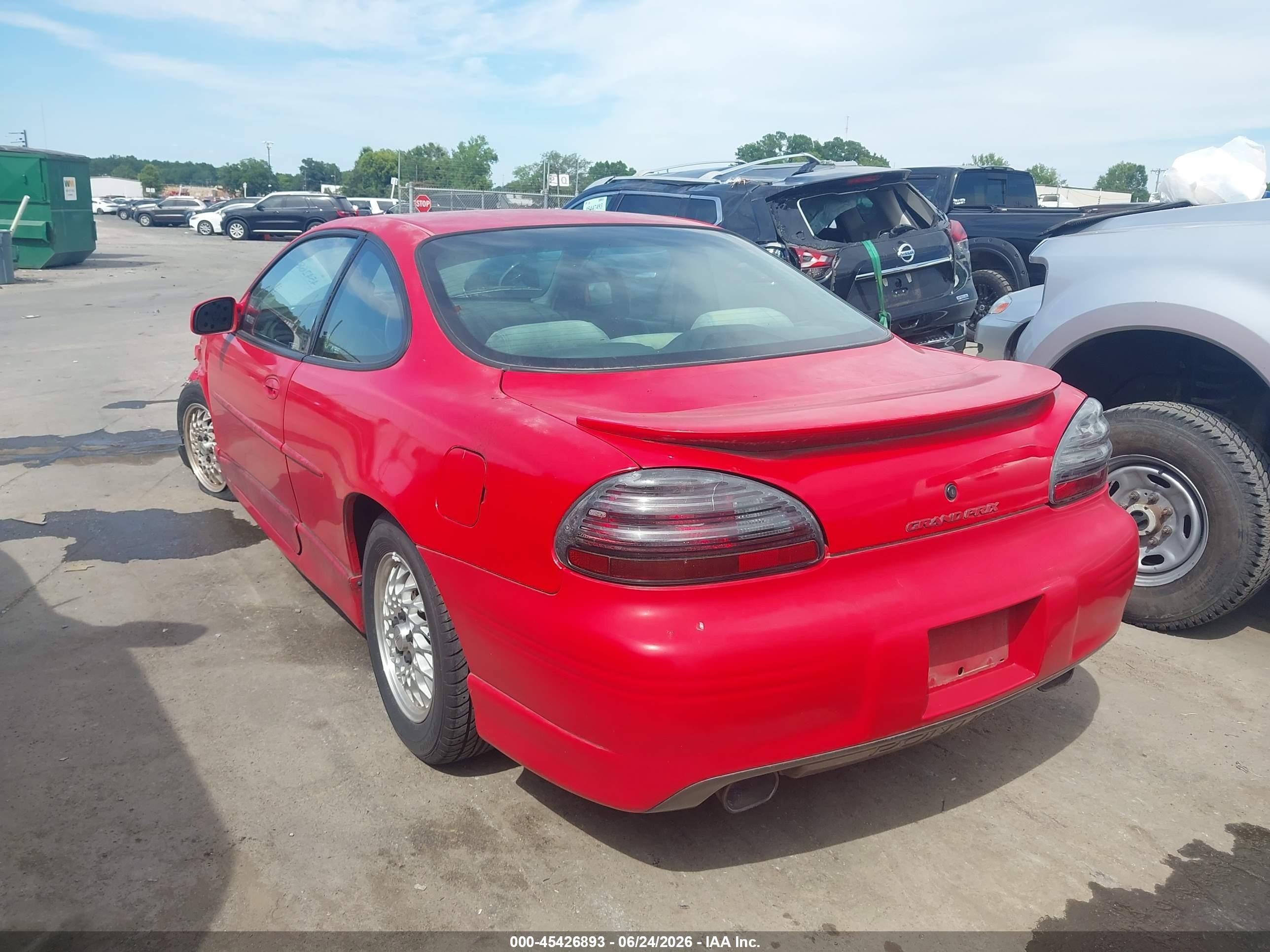 1998 Pontiac Grand Prix Gt Red vin: 1G2WP12K5WF208718