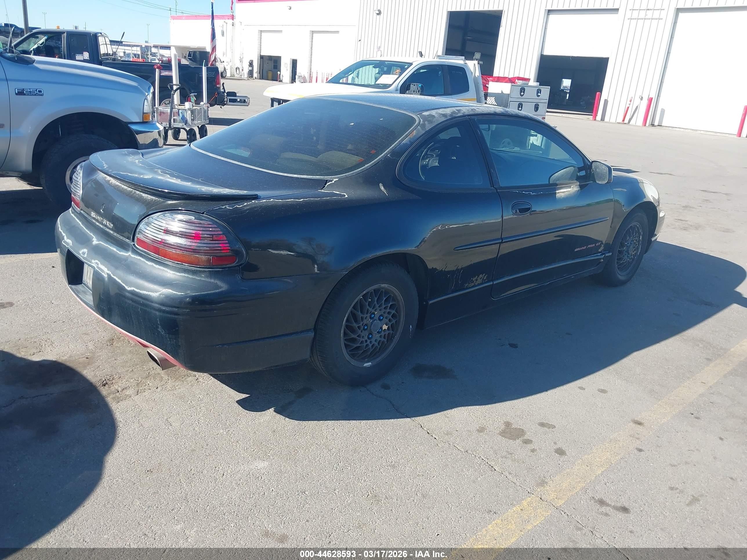 1998 Pontiac Grand Prix Gt Черный vin: 1G2WP12K7WF314376