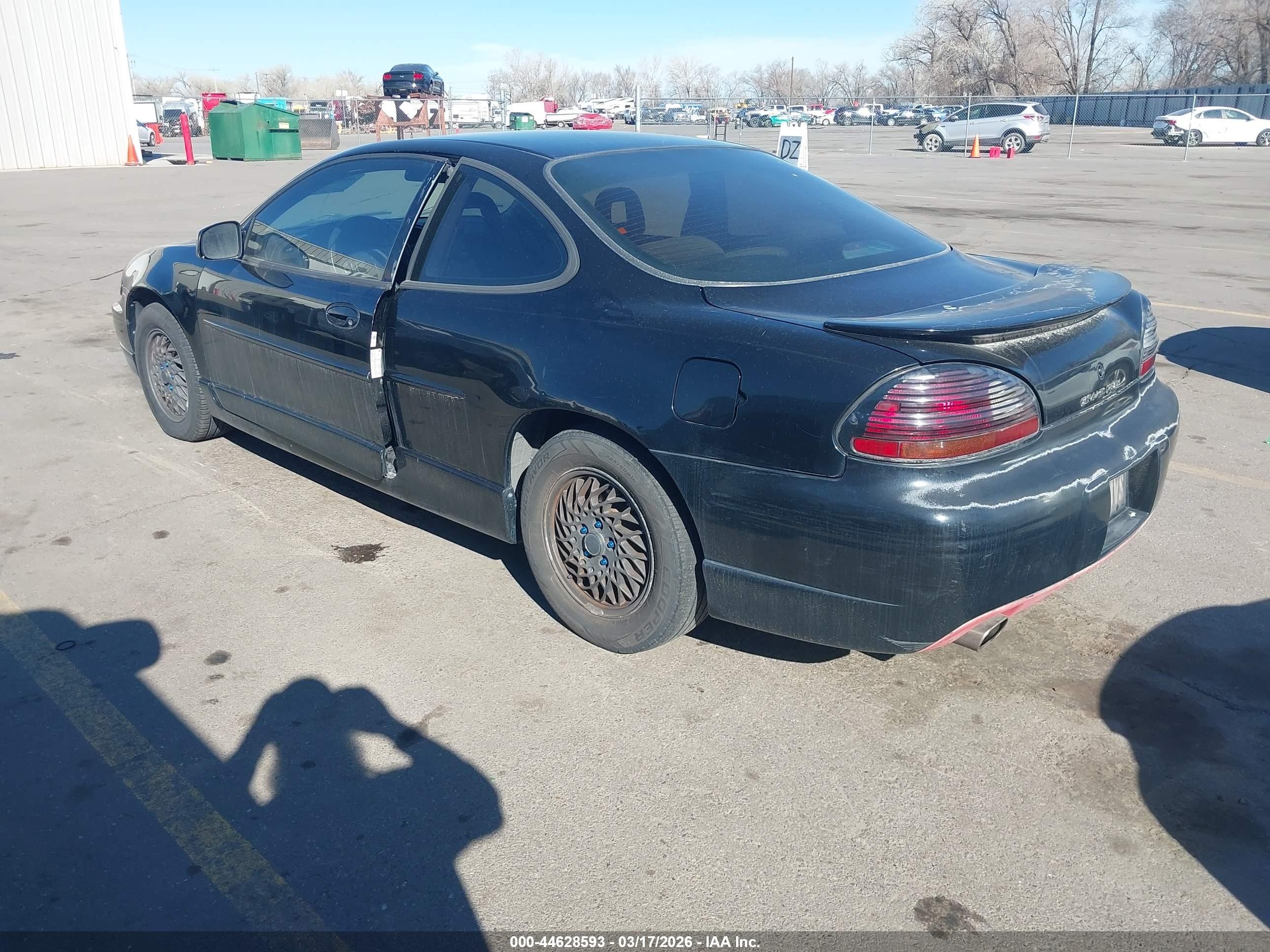 1998 Pontiac Grand Prix Gt Черный vin: 1G2WP12K7WF314376