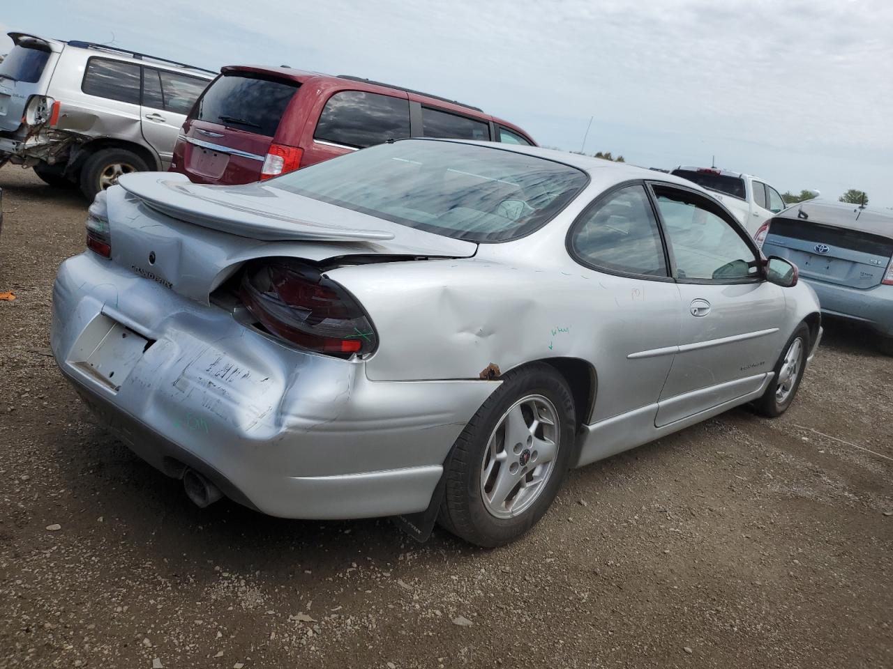 2002 Pontiac Grand Prix Gt Silver vin: 1G2WP12KX2F230739