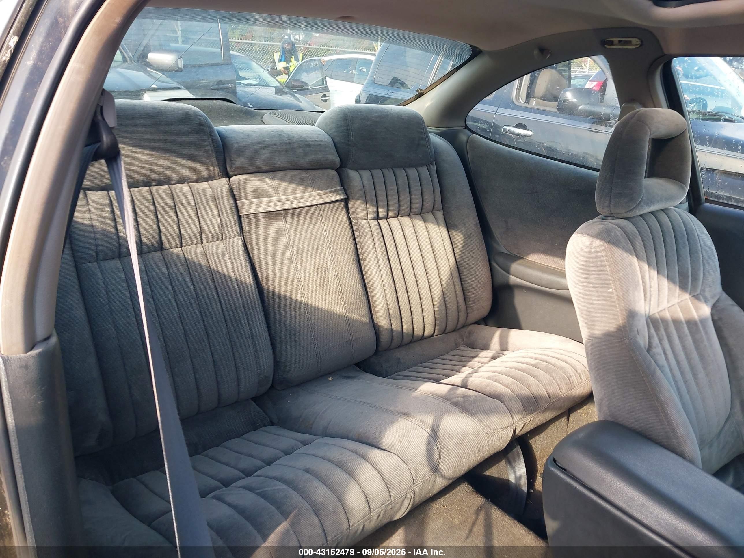 1997 Pontiac Grand Prix Gt Black vin: 1G2WP12KXVF348374