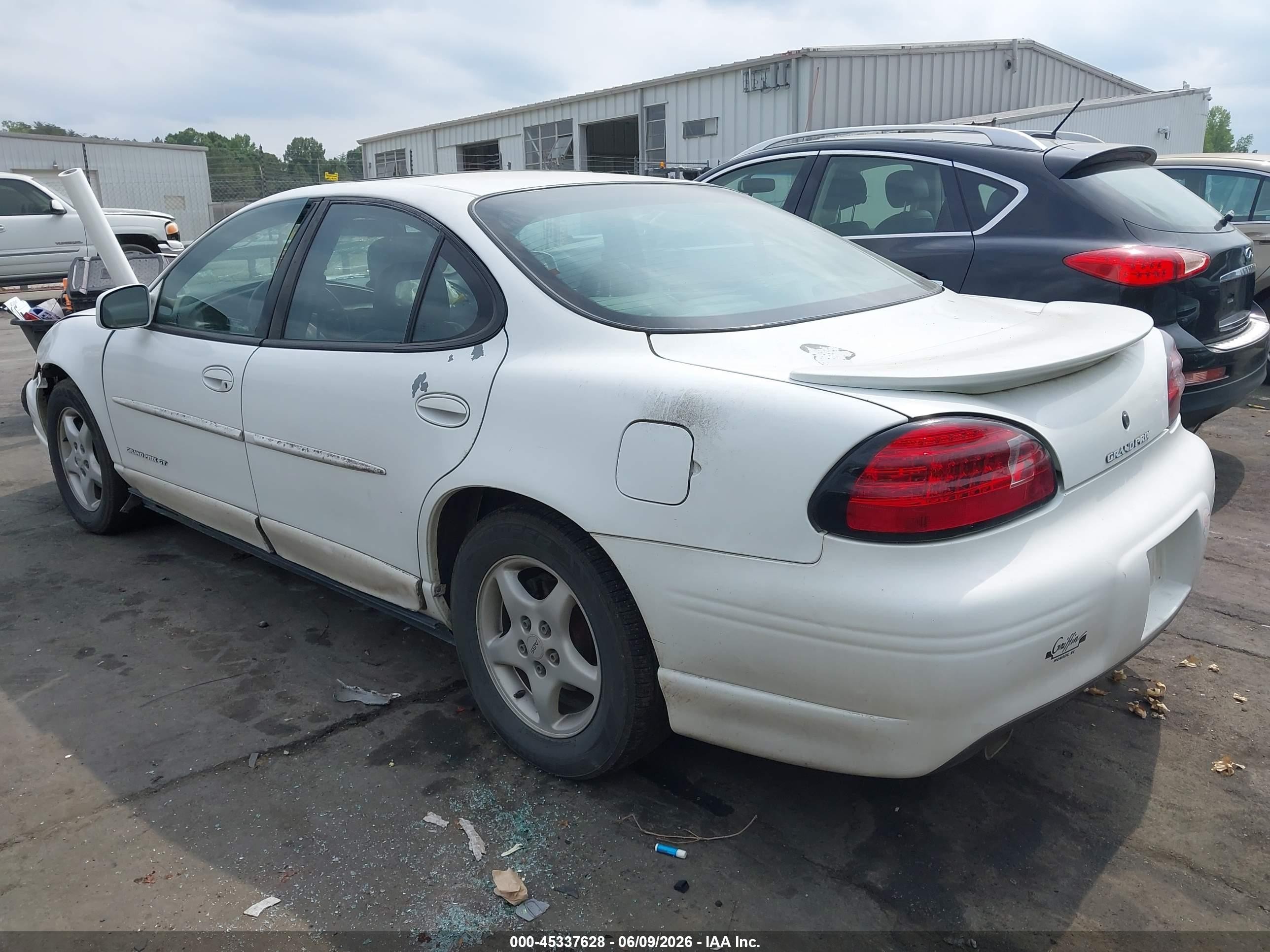 1998 Pontiac Grand Prix Gt Белый vin: 1G2WP52K0WF253749