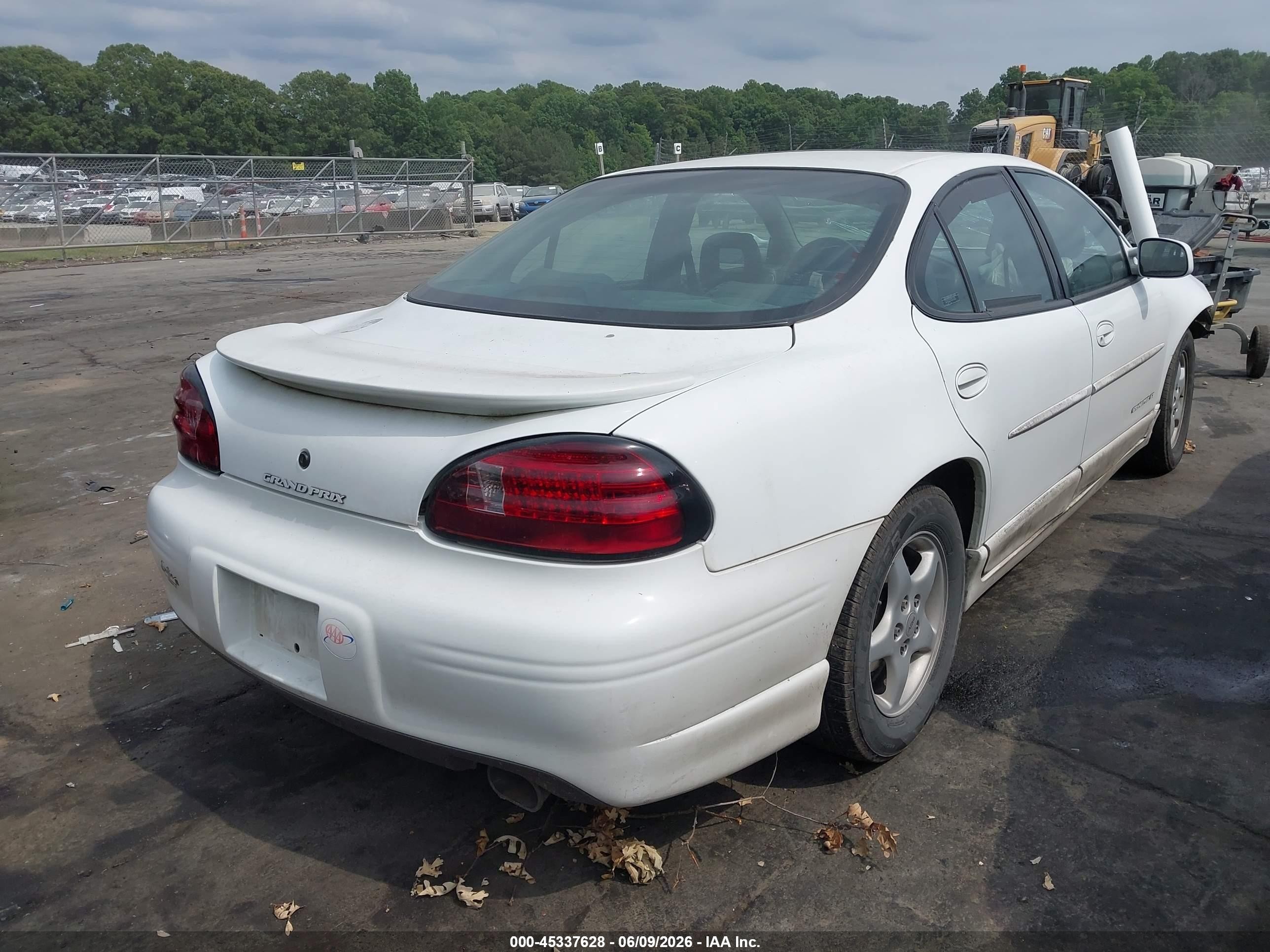1998 Pontiac Grand Prix Gt Белый vin: 1G2WP52K0WF253749