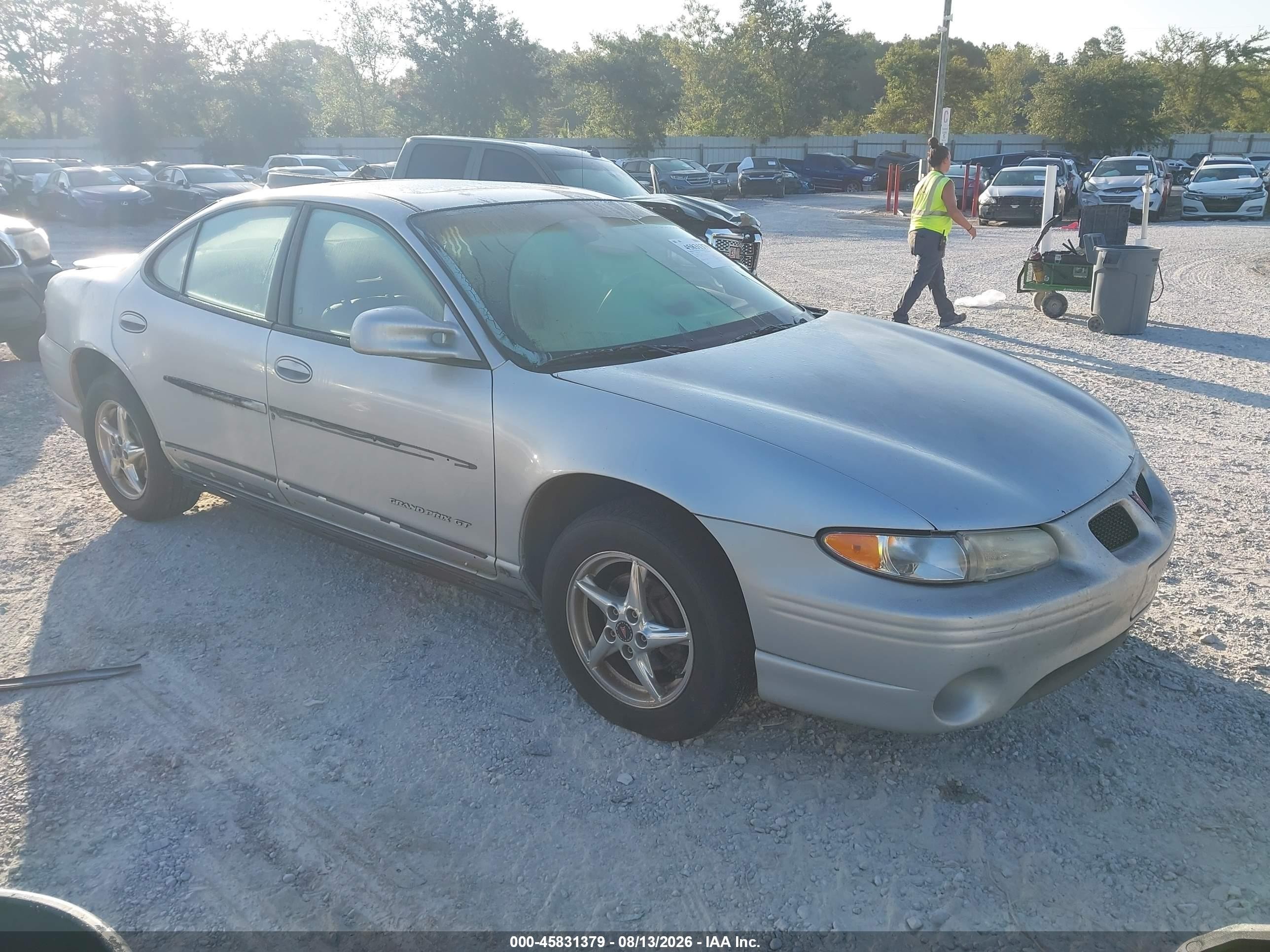 1G2WP52K13F176241