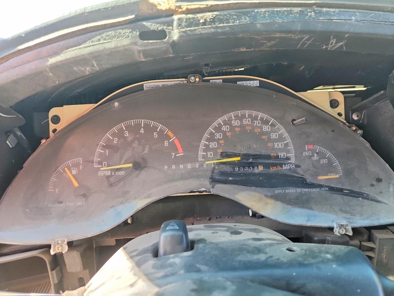 1997 Pontiac Grand Prix Gt White vin: 1G2WP52K1VF323533