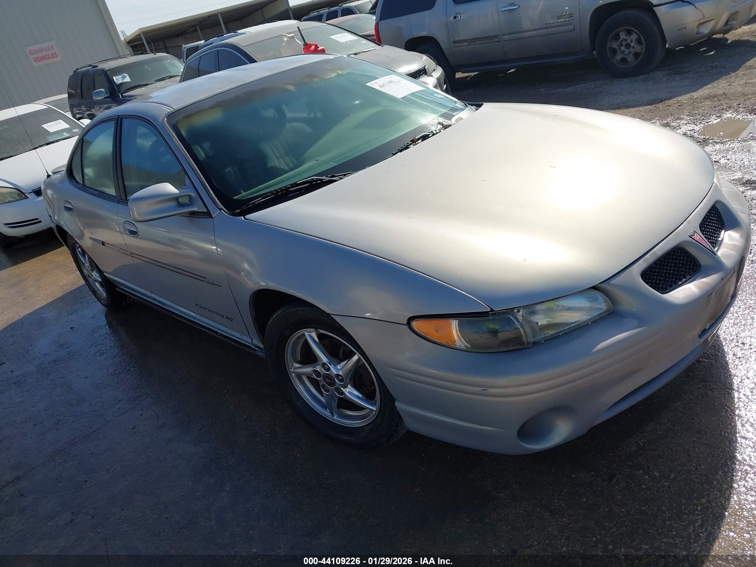1G2WP52K1YF345035