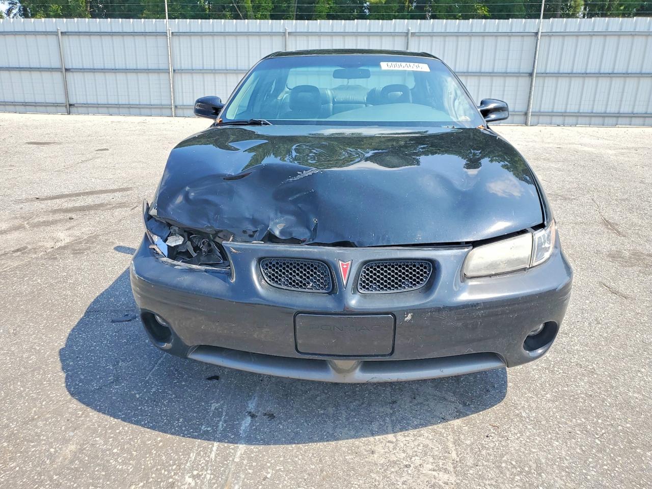 2000 Pontiac Grand Prix Gt Black vin: 1G2WP52K3YF101225