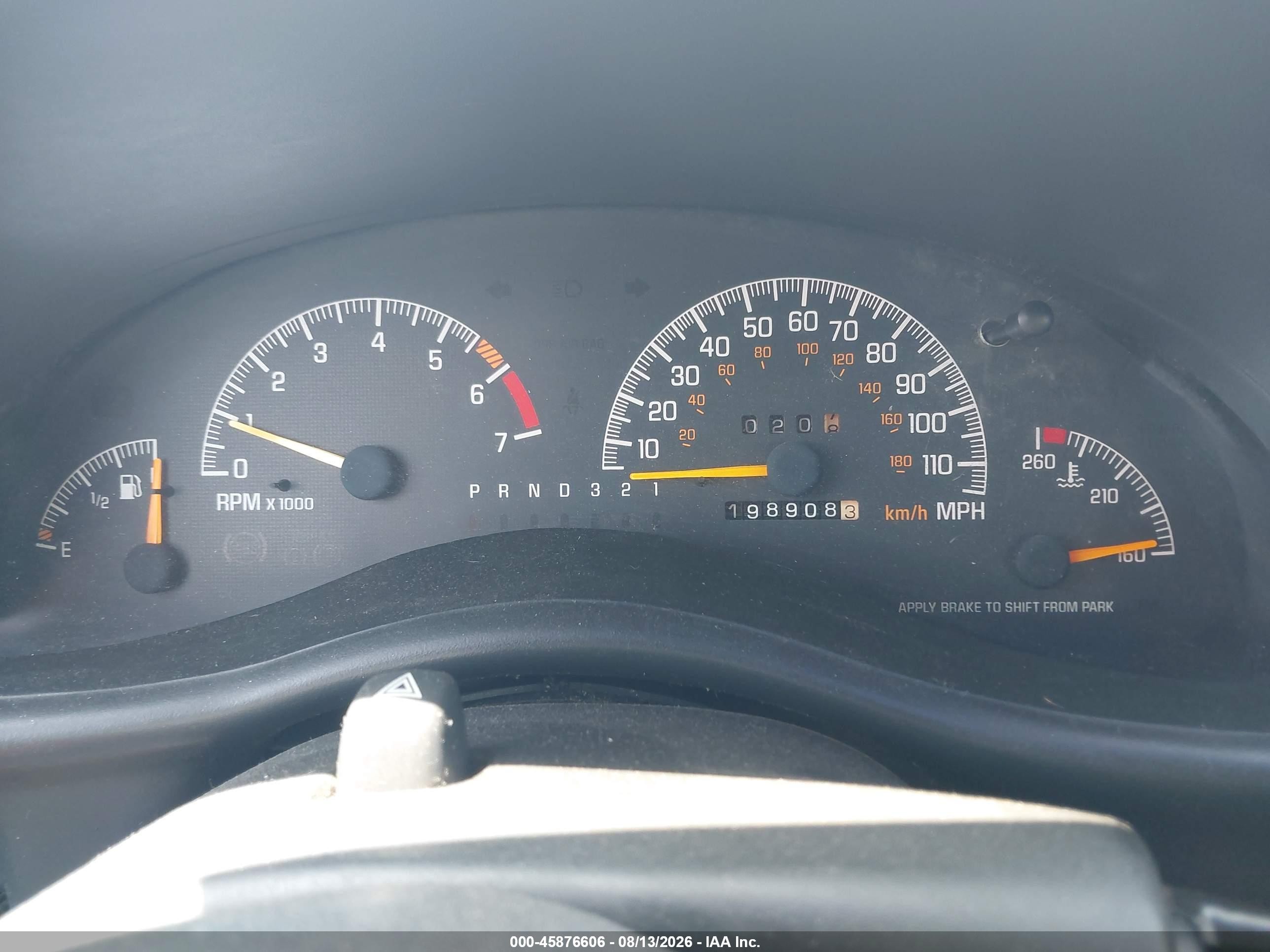 2001 Pontiac Grand Prix Gt Silver vin: 1G2WP52K41F108982