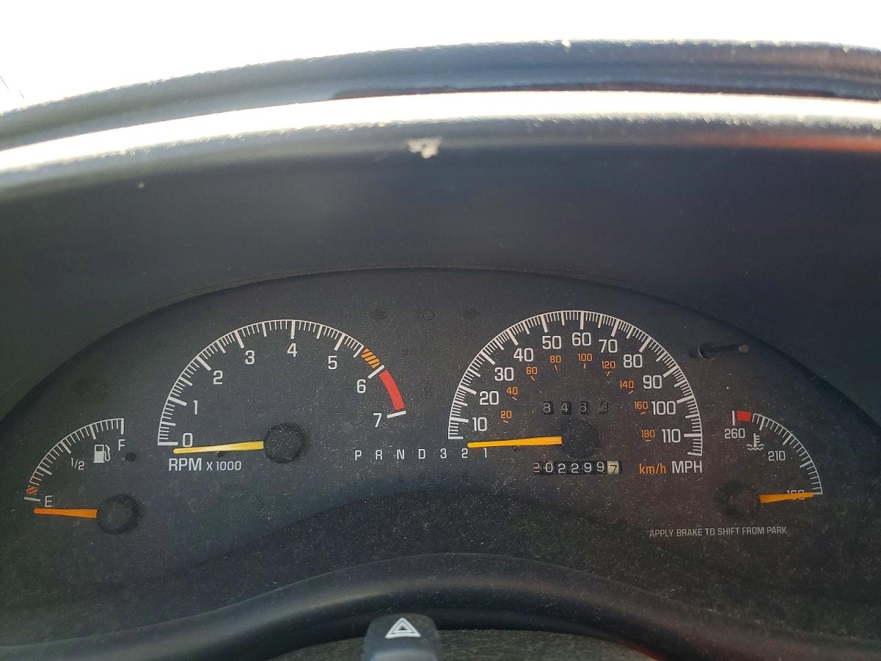 2000 Pontiac Grand Prix Gt Silver vin: 1G2WP52K4YF308786