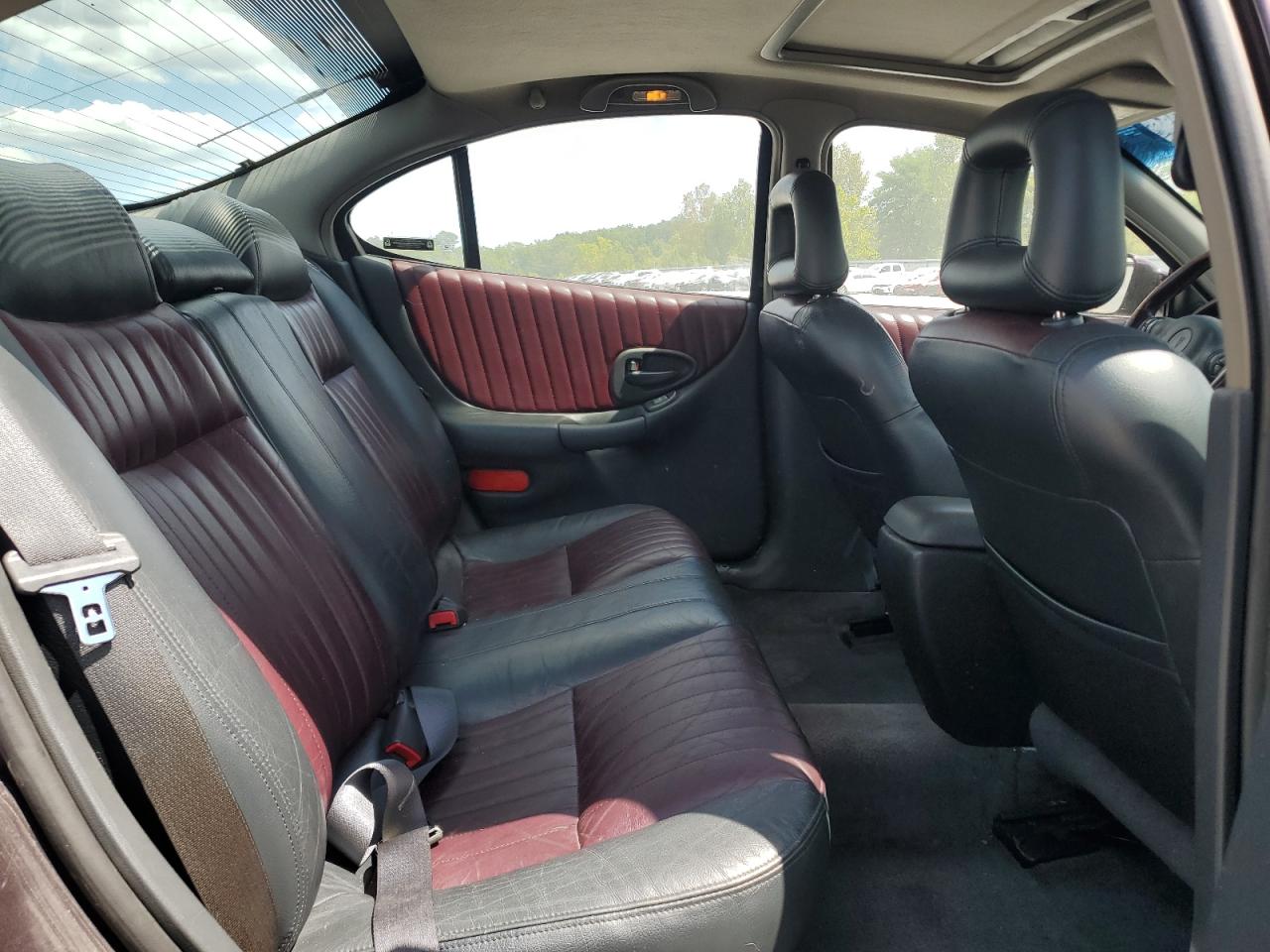 2002 Pontiac Grand Prix Gt Maroon vin: 1G2WP52K52F199939