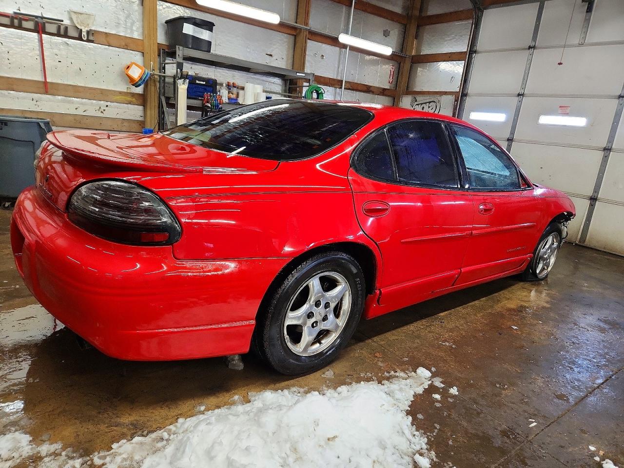 1998 Pontiac Grand Prix Gt Red vin: 1G2WP52K5WF218589