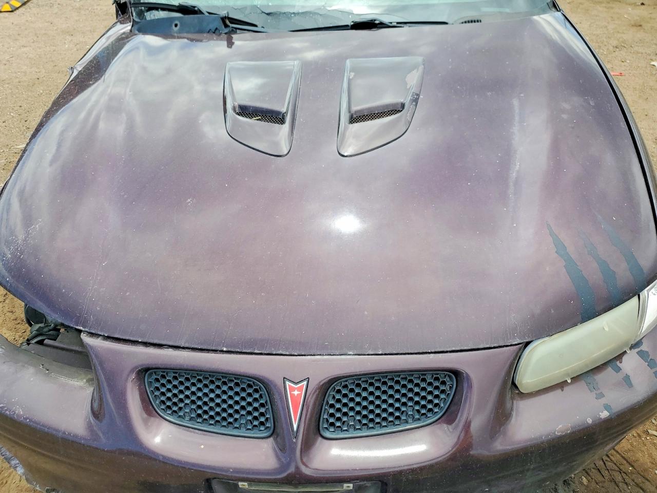 2002 Pontiac Grand Prix Gt Burgundy vin: 1G2WP52K62F265334