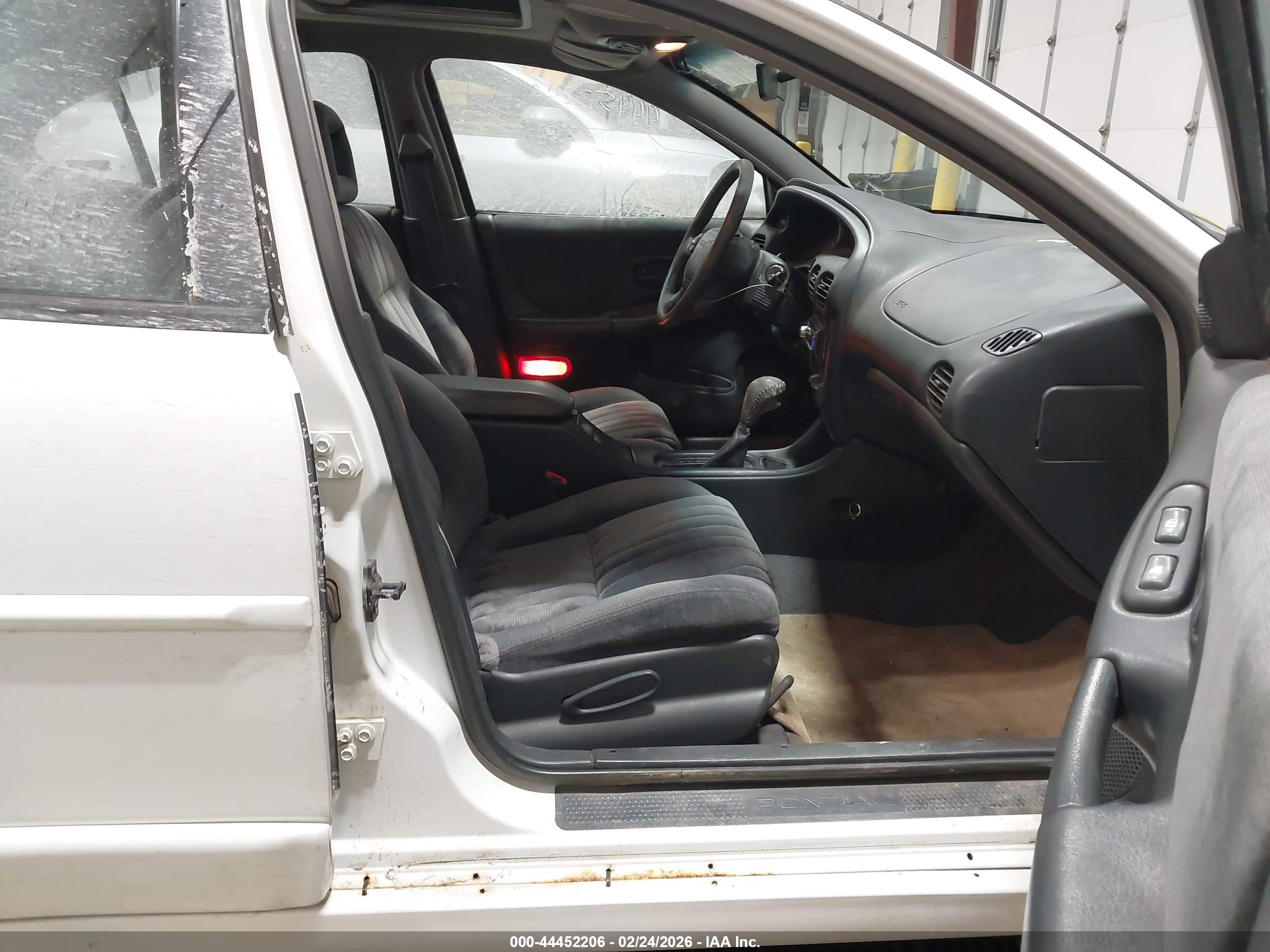 1997 Pontiac Grand Prix Gt Белый vin: 1G2WP52K8VF330544