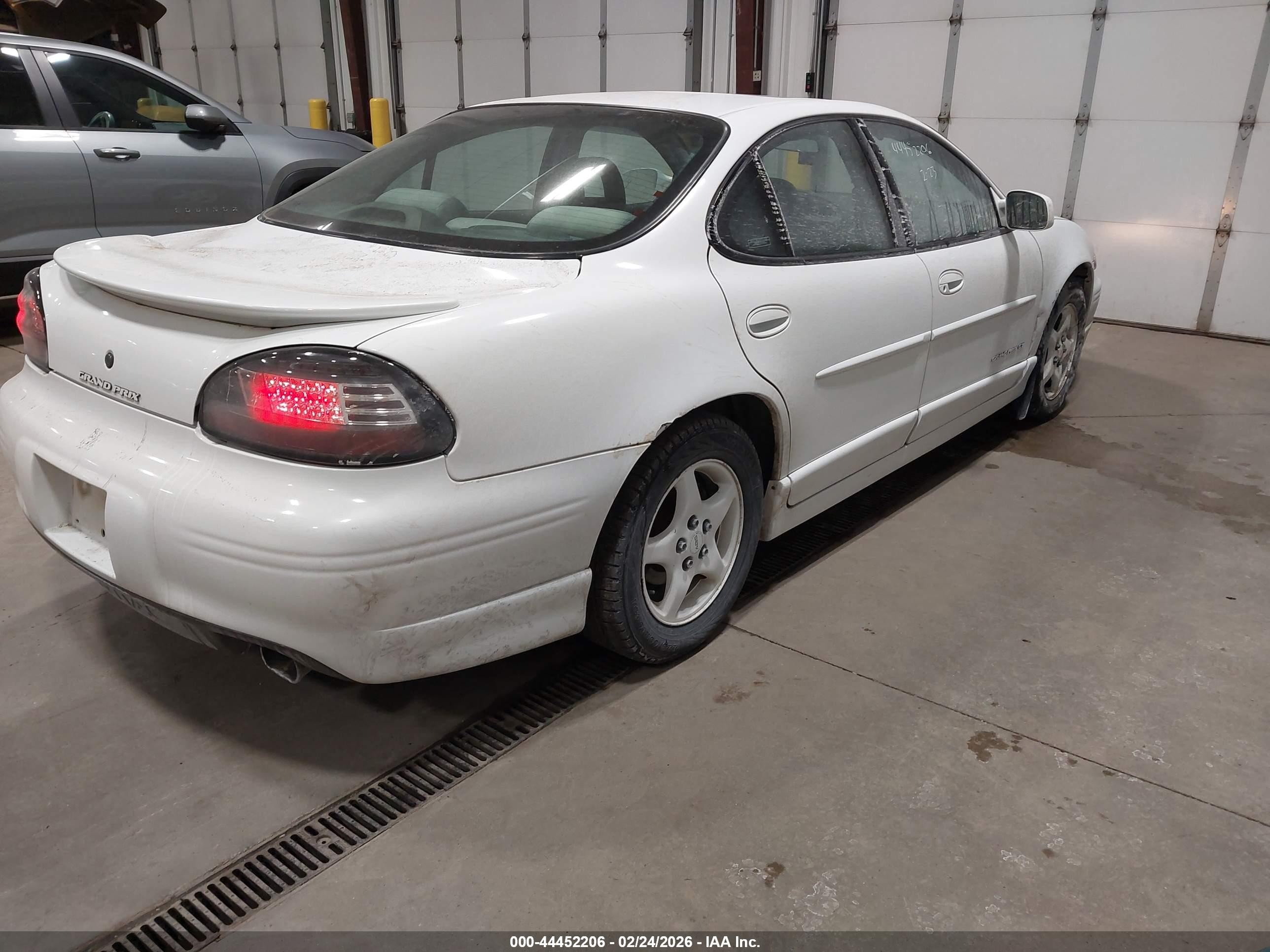 1997 Pontiac Grand Prix Gt Белый vin: 1G2WP52K8VF330544