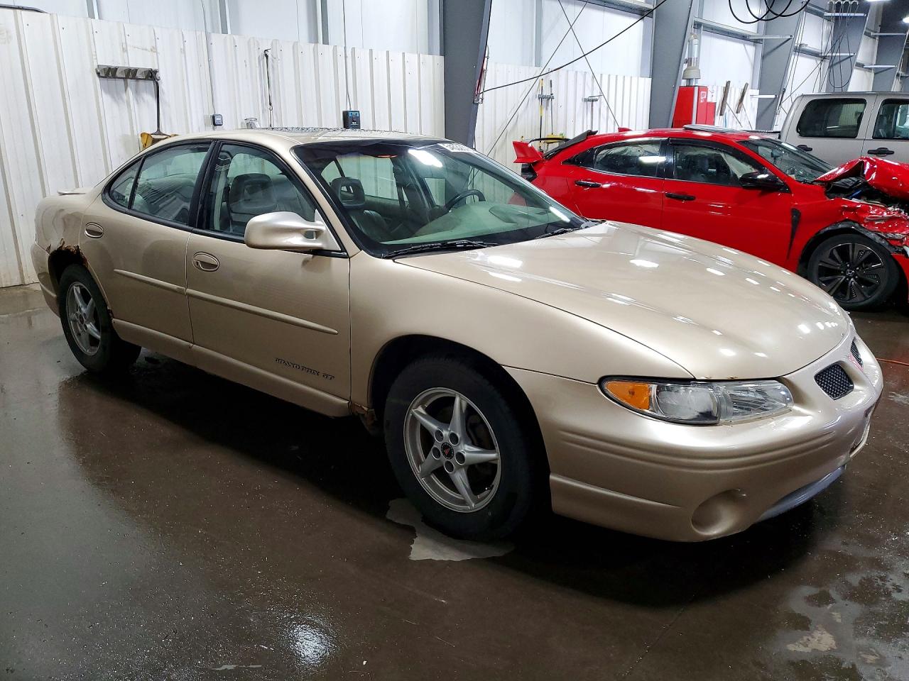 2002 Pontiac Grand Prix Gt Tan vin: 1G2WP52K92F238595