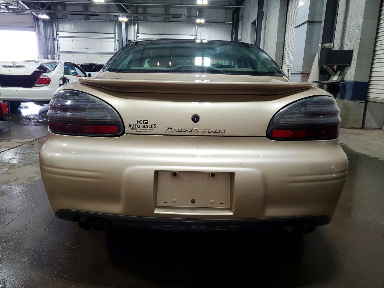 2002 Pontiac Grand Prix Gt Tan vin: 1G2WP52K92F238595