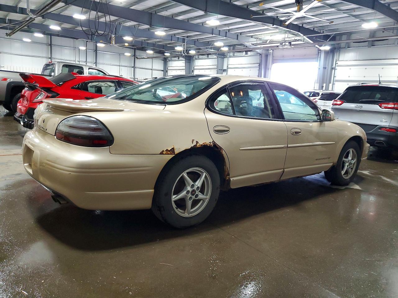 2002 Pontiac Grand Prix Gt Tan vin: 1G2WP52K92F238595