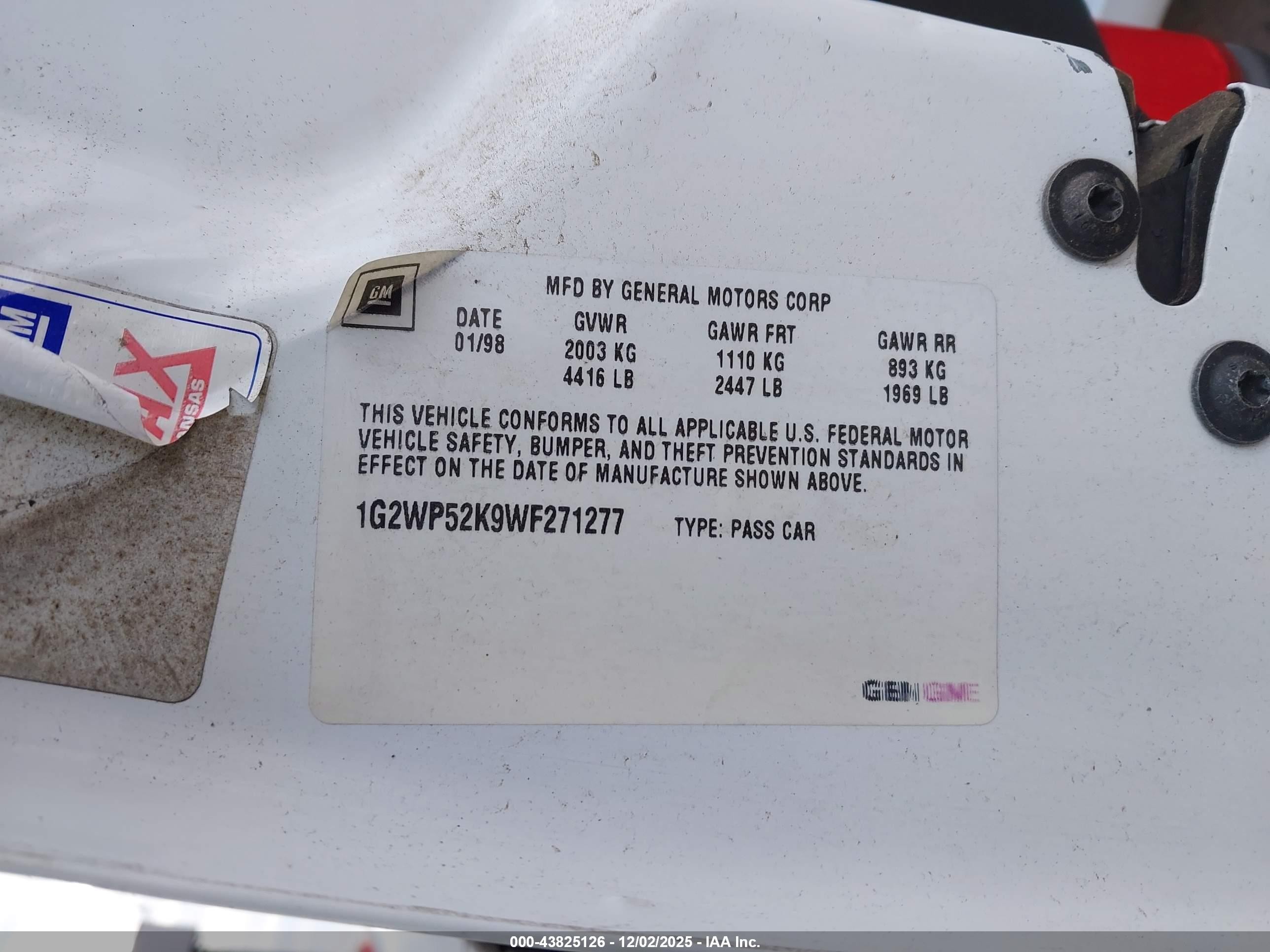 1998 Pontiac Grand Prix Gt Белый vin: 1G2WP52K9WF271277