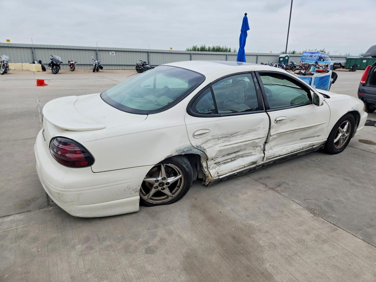 2002 Pontiac Grand Prix Gt White vin: 1G2WP52KX2F197698