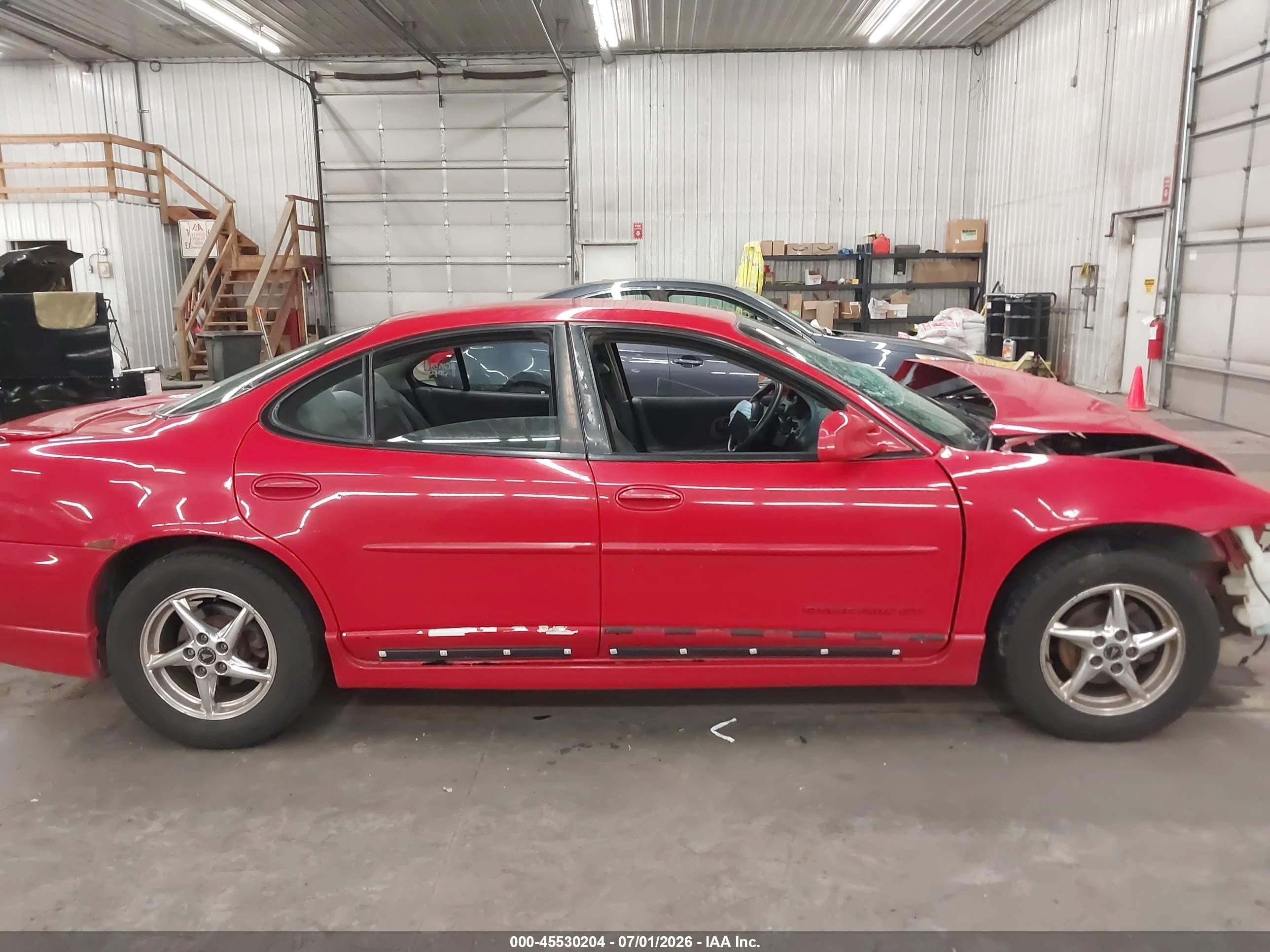 2003 Pontiac Grand Prix Gt Red vin: 1G2WP52KX3F123893