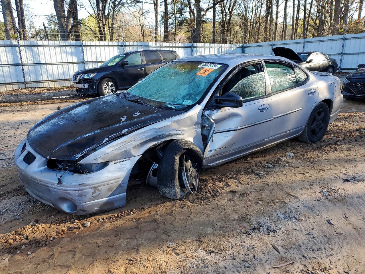 1998 Pontiac Grand Prix Silver vin: 1G2WP52KXWF208656