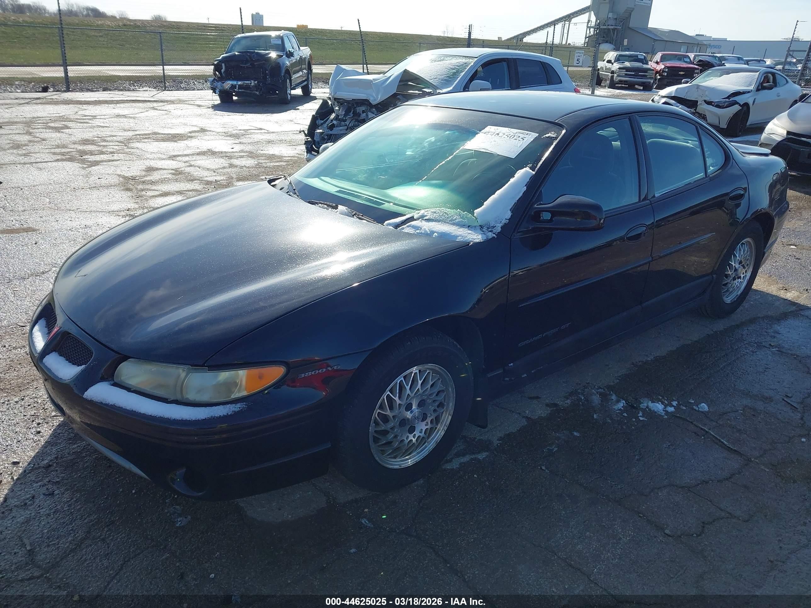 1998 Pontiac Grand Prix Gt Черный vin: 1G2WP52KXWF337786