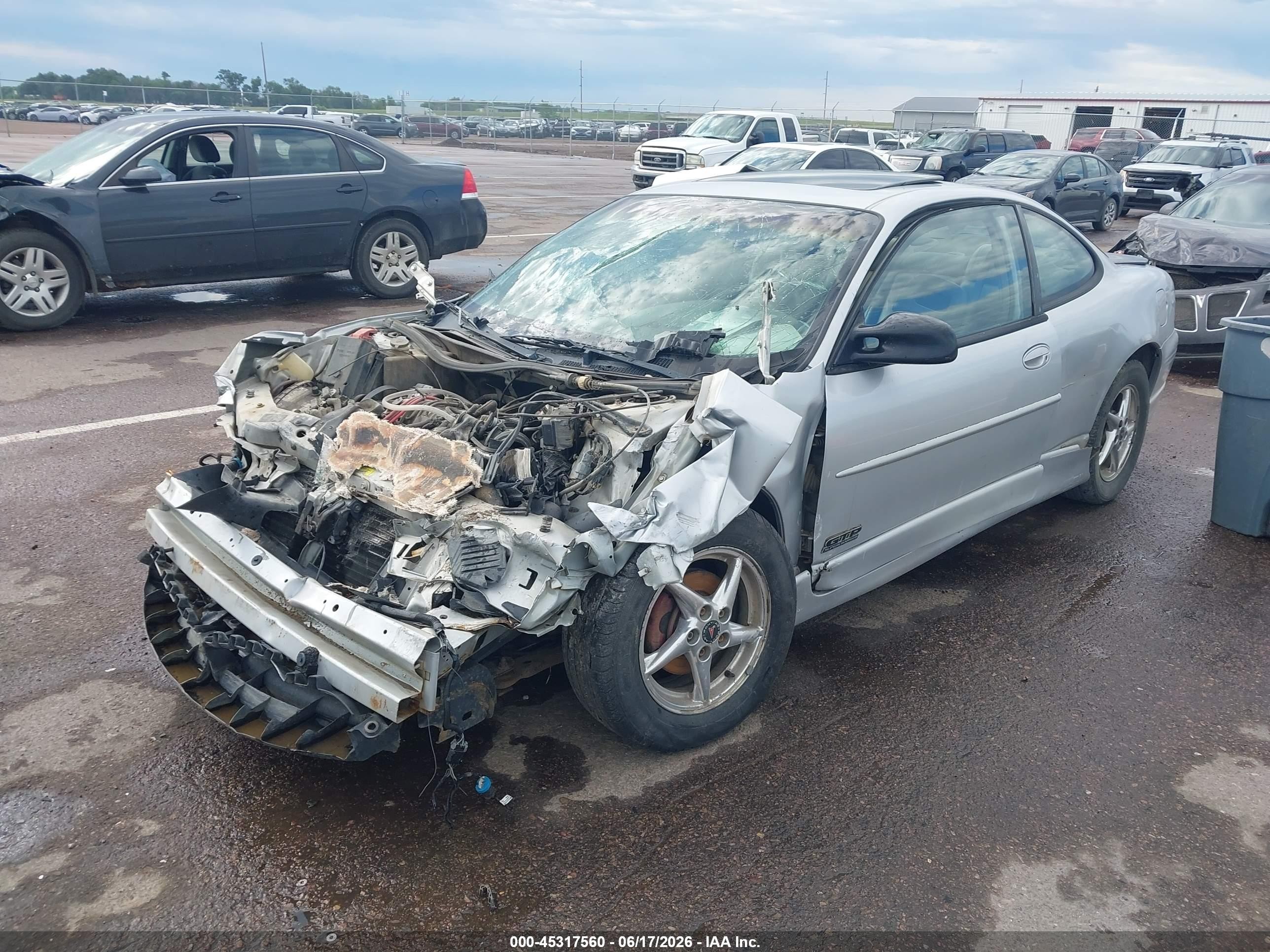 2001 Pontiac Grand Prix Gtp Silver vin: 1G2WR12141F123203