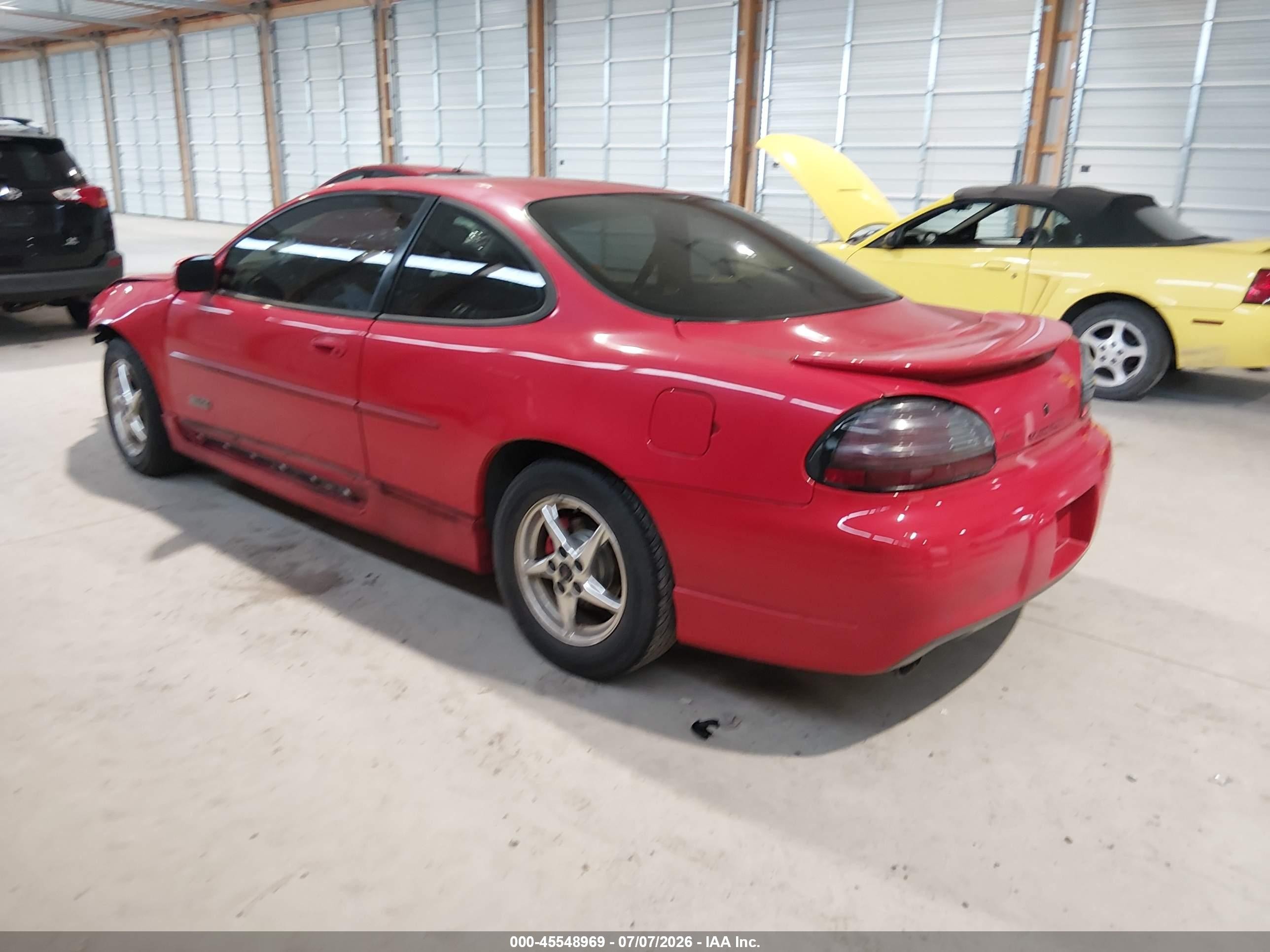 2002 Pontiac Grand Prix Gtp Красный vin: 1G2WR12152F170046