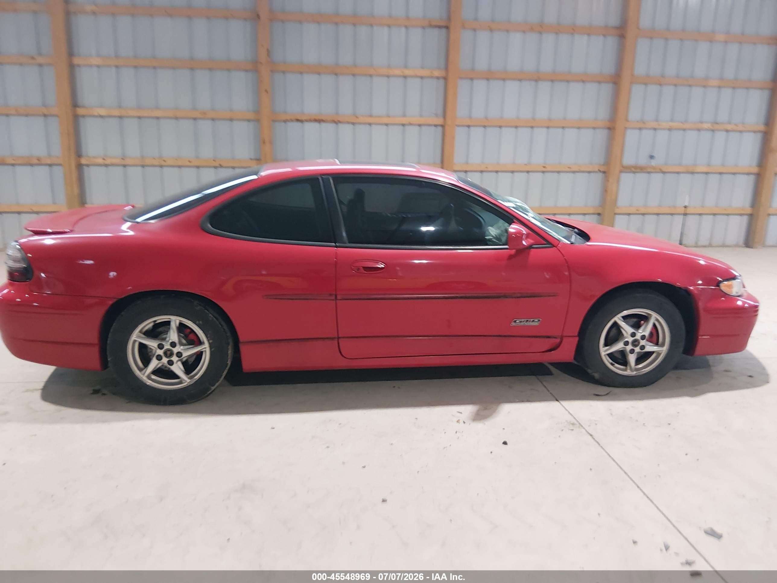 2002 Pontiac Grand Prix Gtp Красный vin: 1G2WR12152F170046