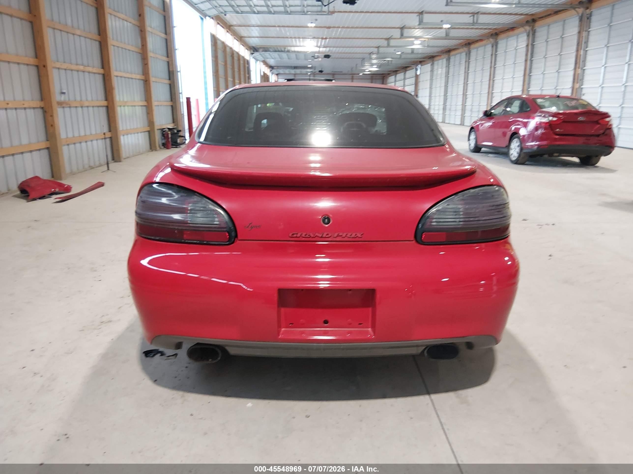 2002 Pontiac Grand Prix Gtp Красный vin: 1G2WR12152F170046