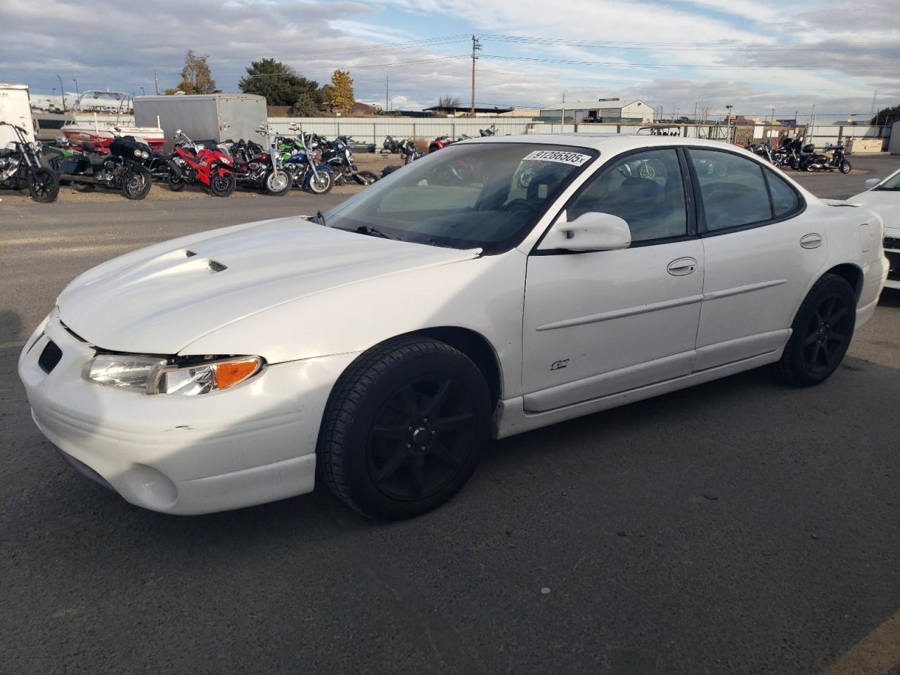 1G2WR5213YF242197