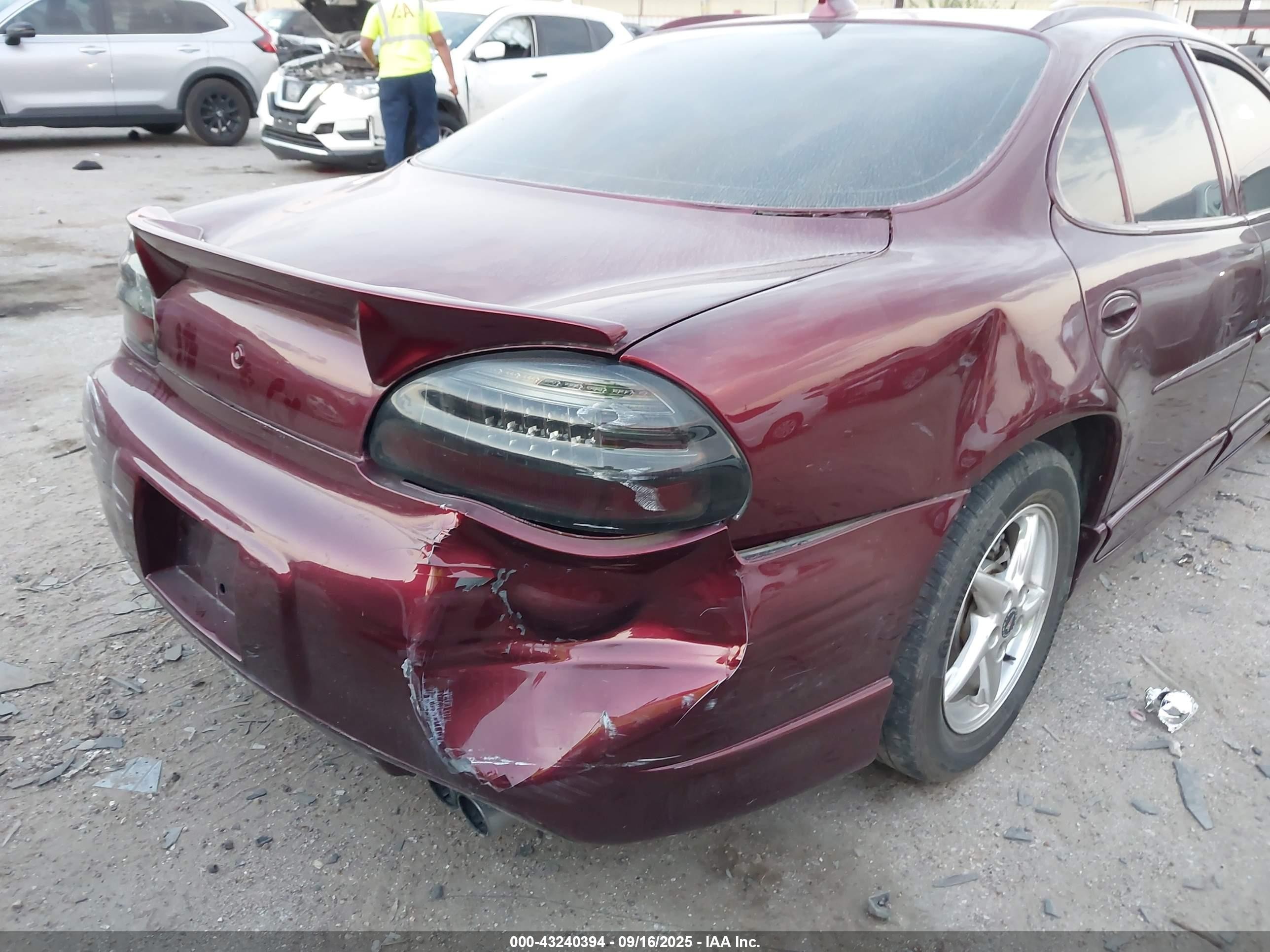 2002 Pontiac Grand Prix Gtp Maroon vin: 1G2WR52162F246610