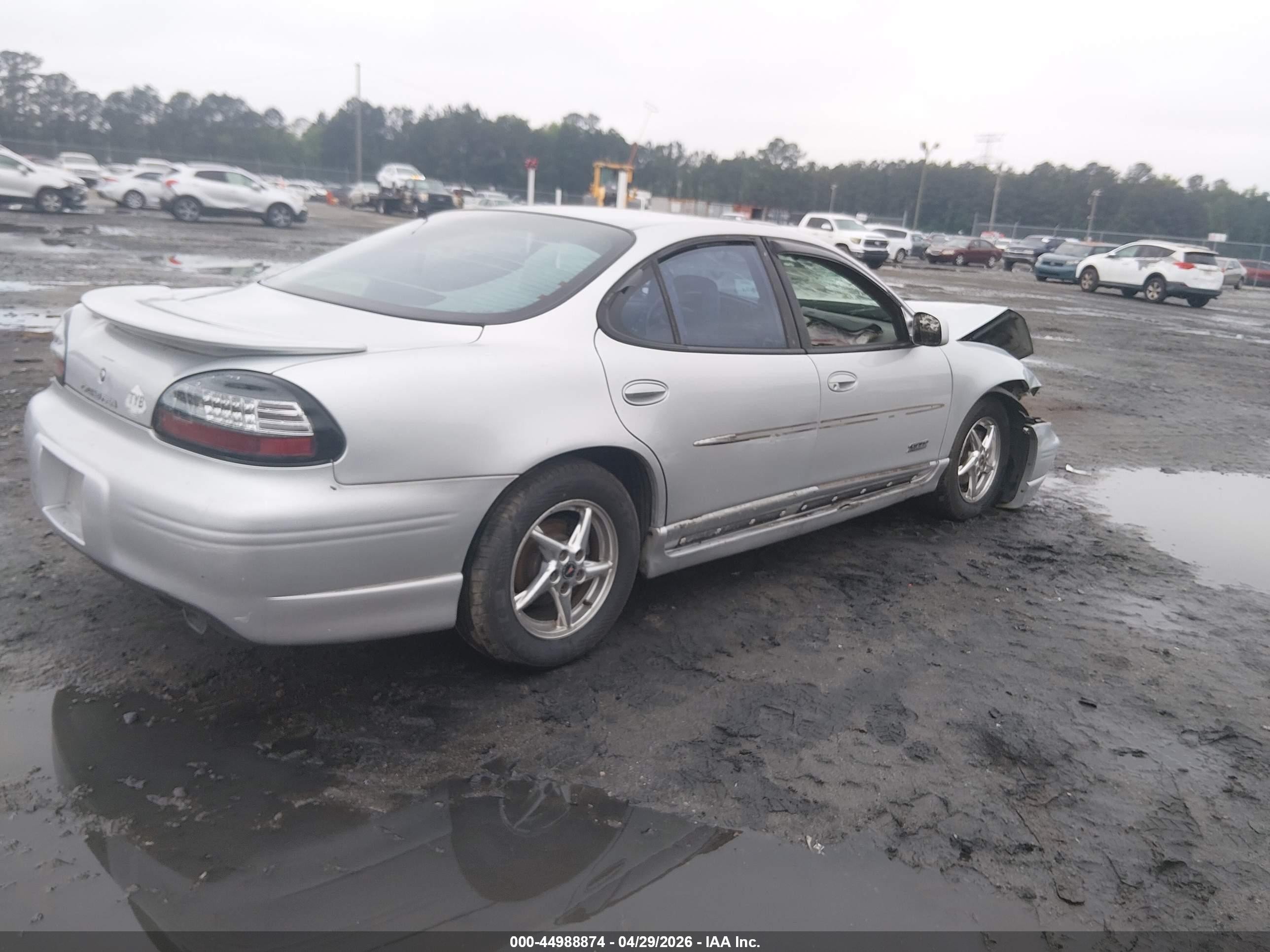 2002 Pontiac Grand Prix Gtp Silver vin: 1G2WR52172F268163