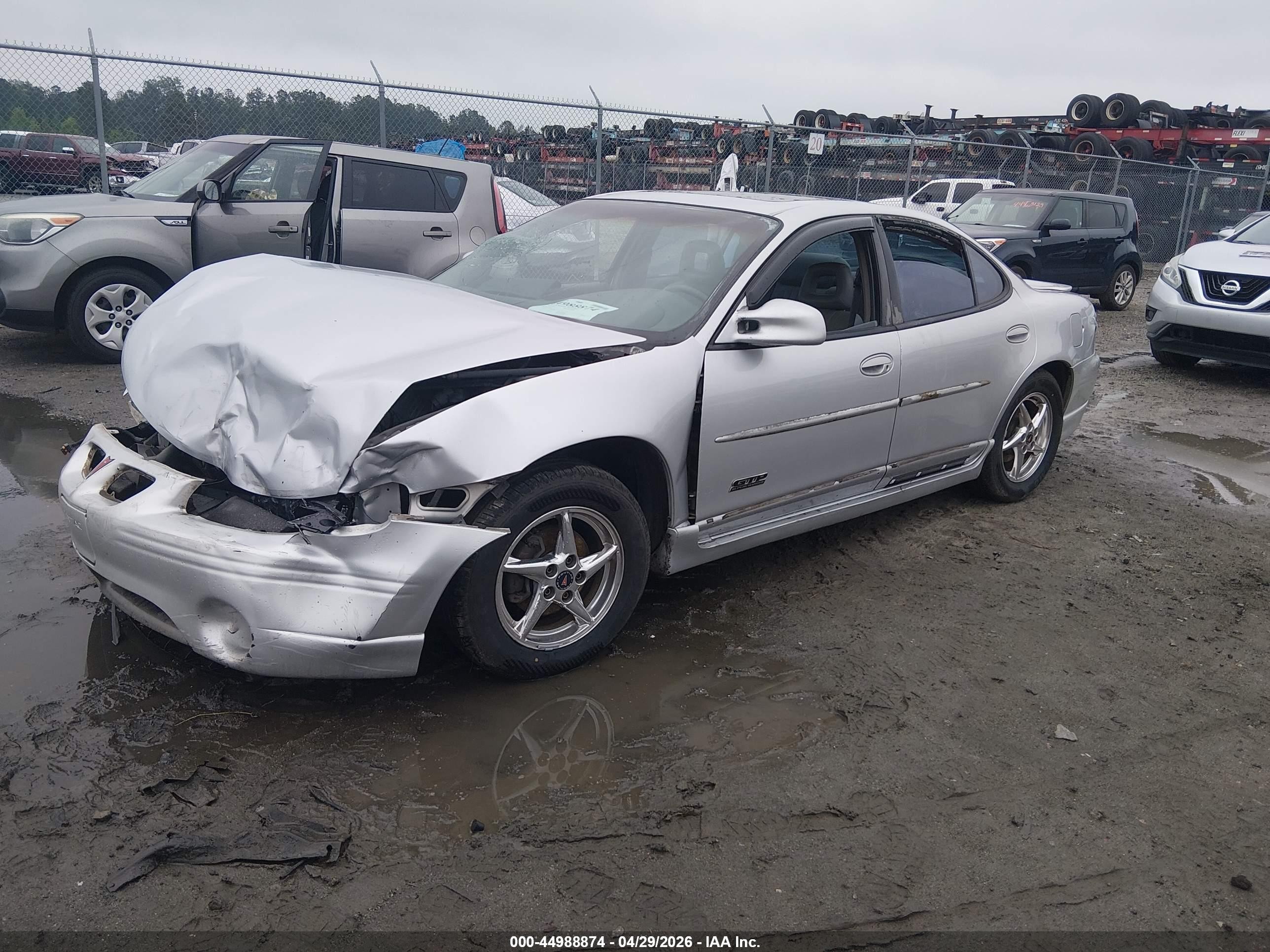 2002 Pontiac Grand Prix Gtp Silver vin: 1G2WR52172F268163