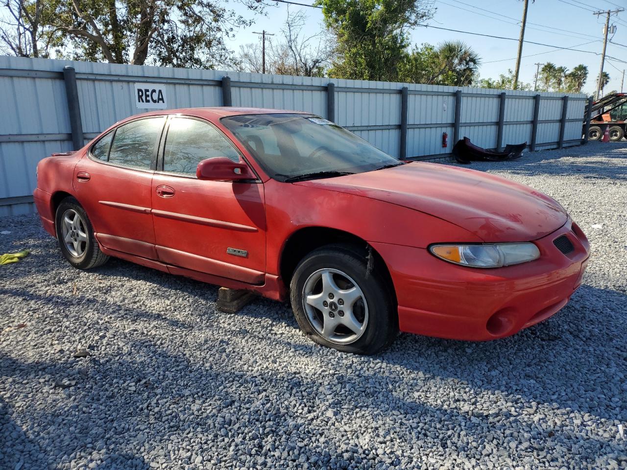 1G2WR5218XF341886