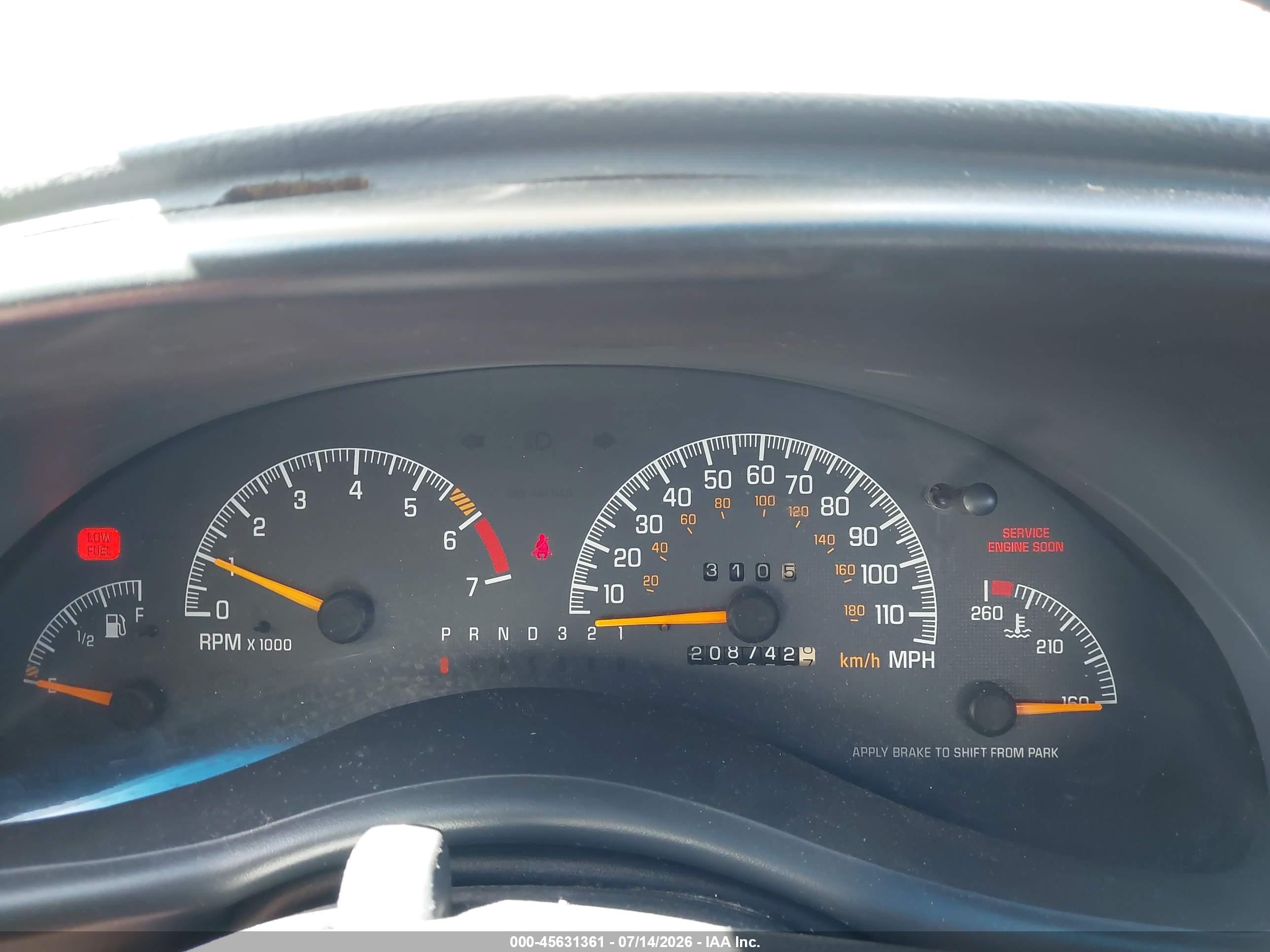 2000 Pontiac Grand Prix Gtp Red vin: 1G2WR5218YF109242